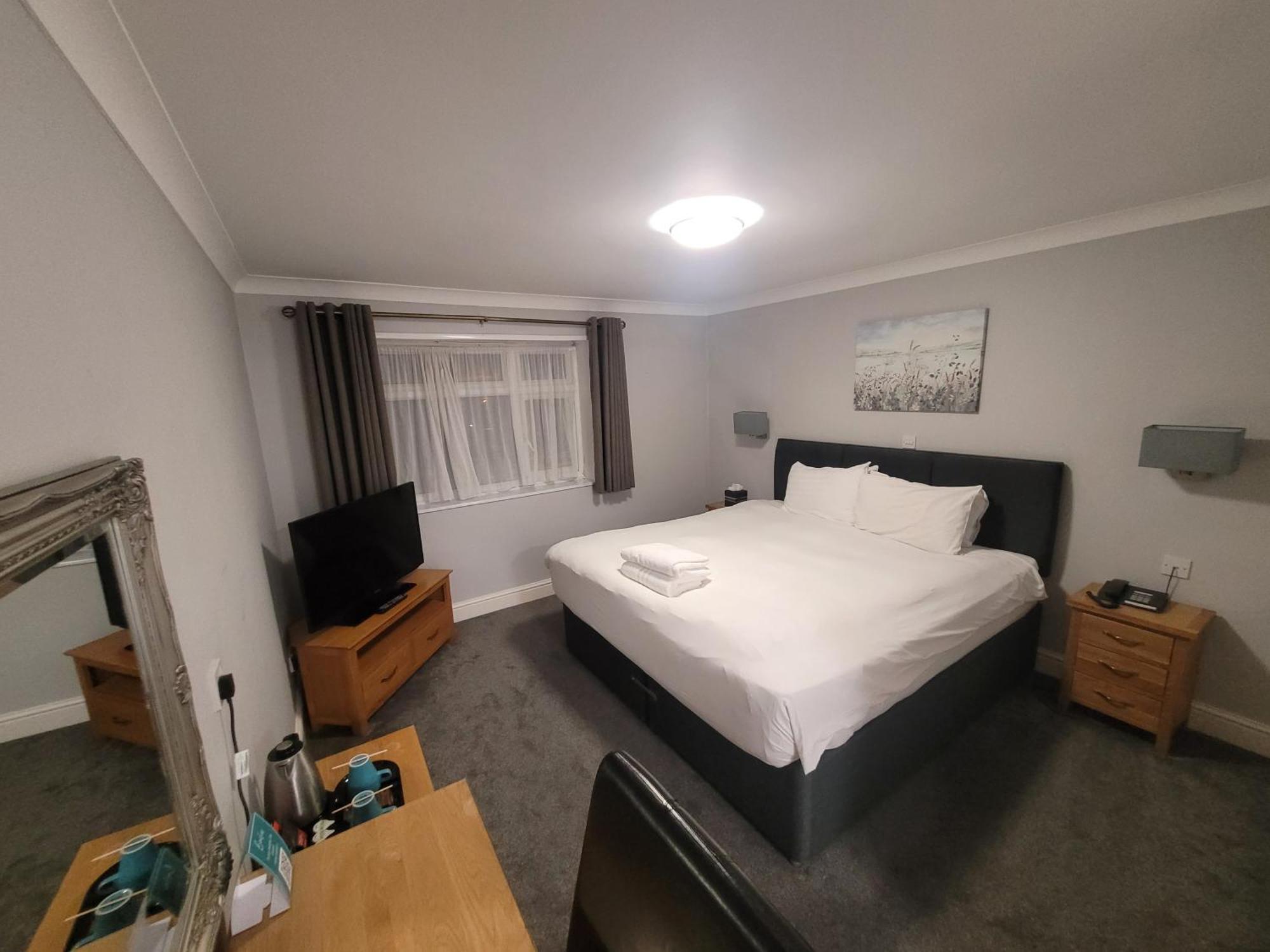 Superior Zimmer mit Kingsize-Bett