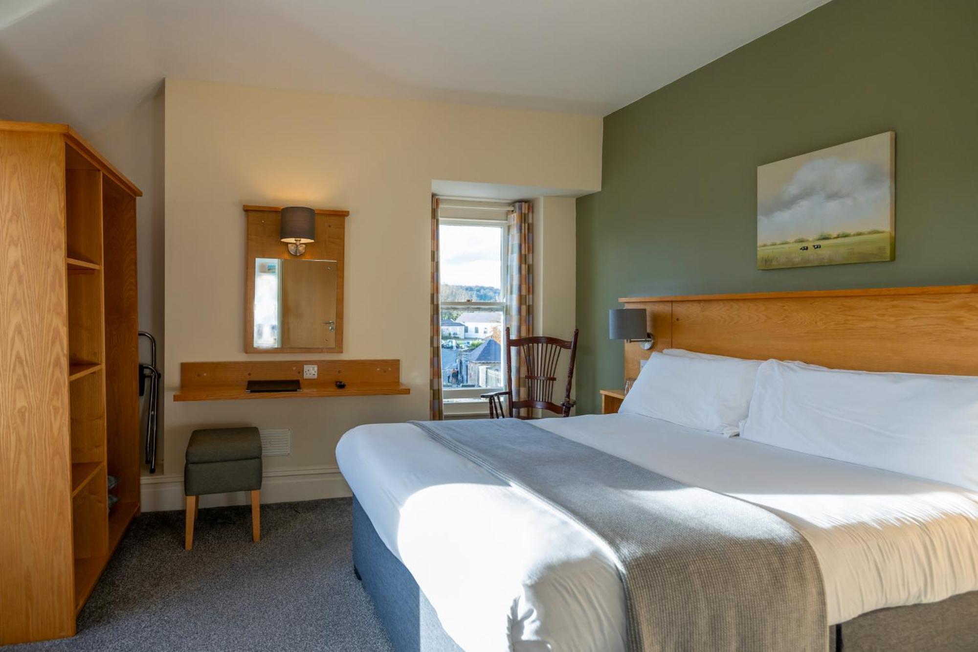 Large Double Room