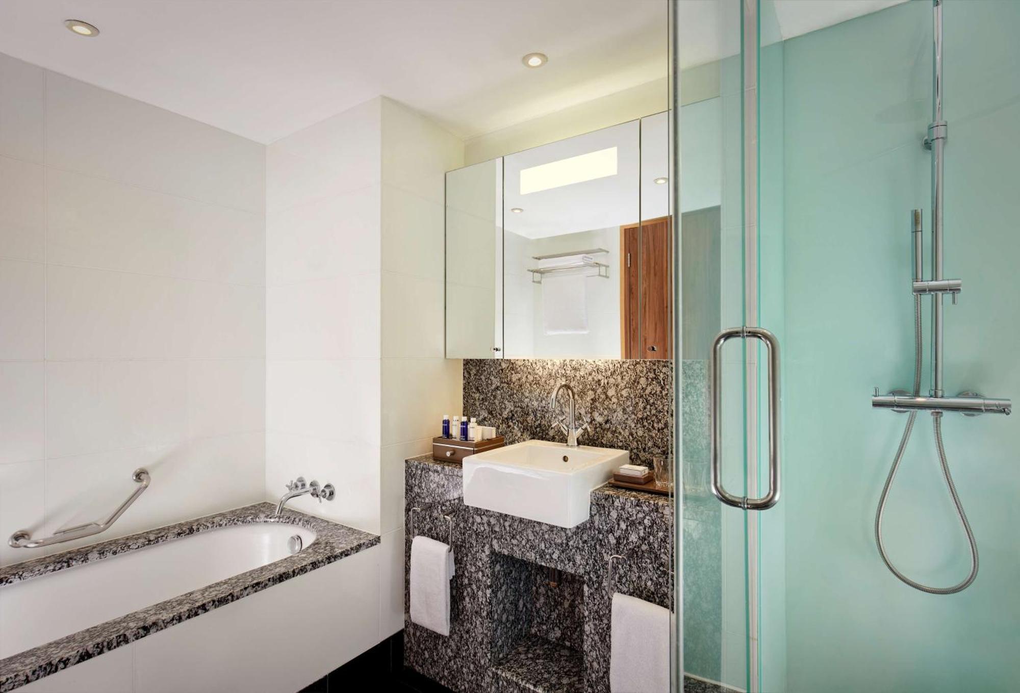 Penthouse Suite