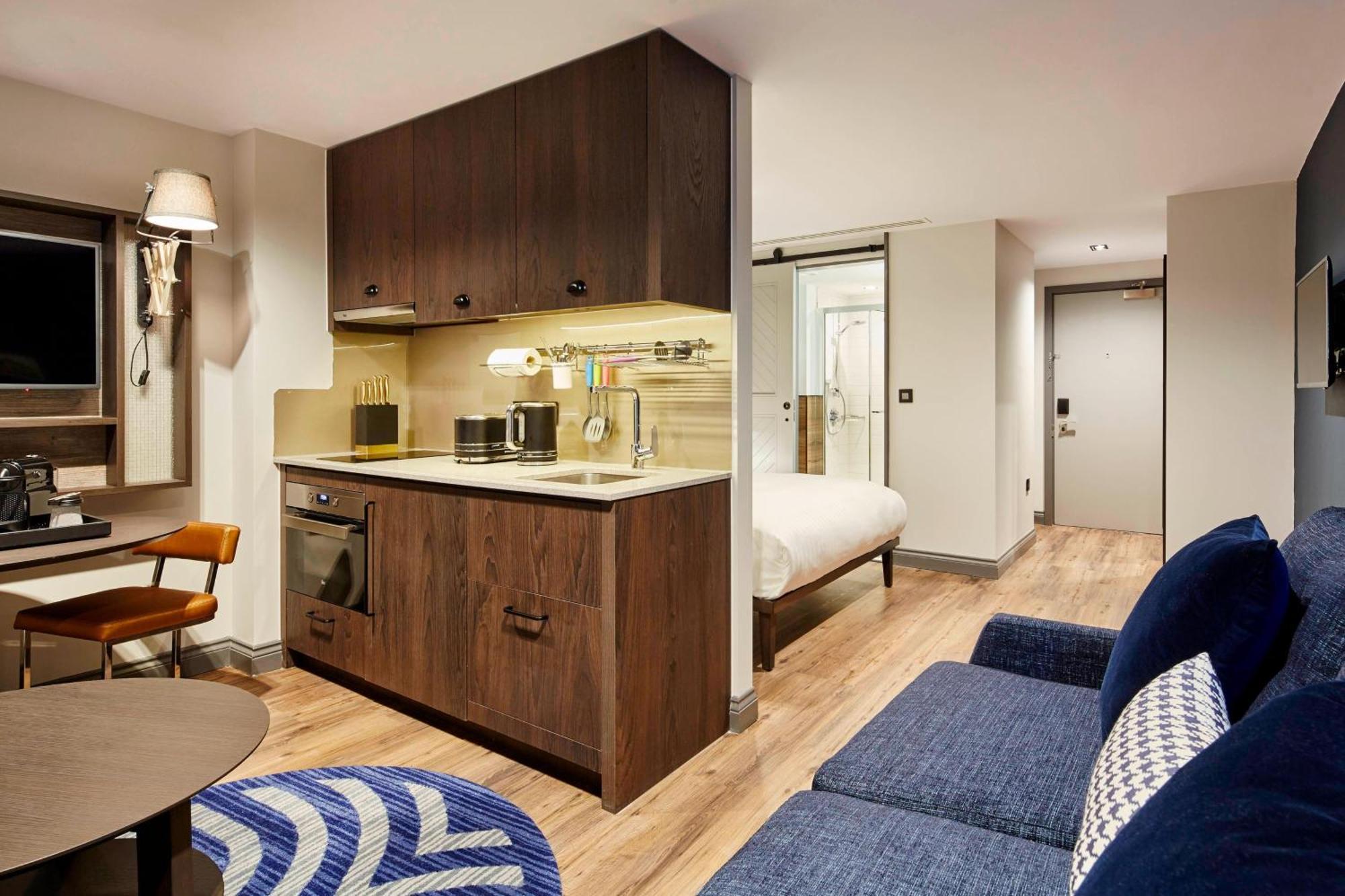 One-Bedroom Suite Double Bed