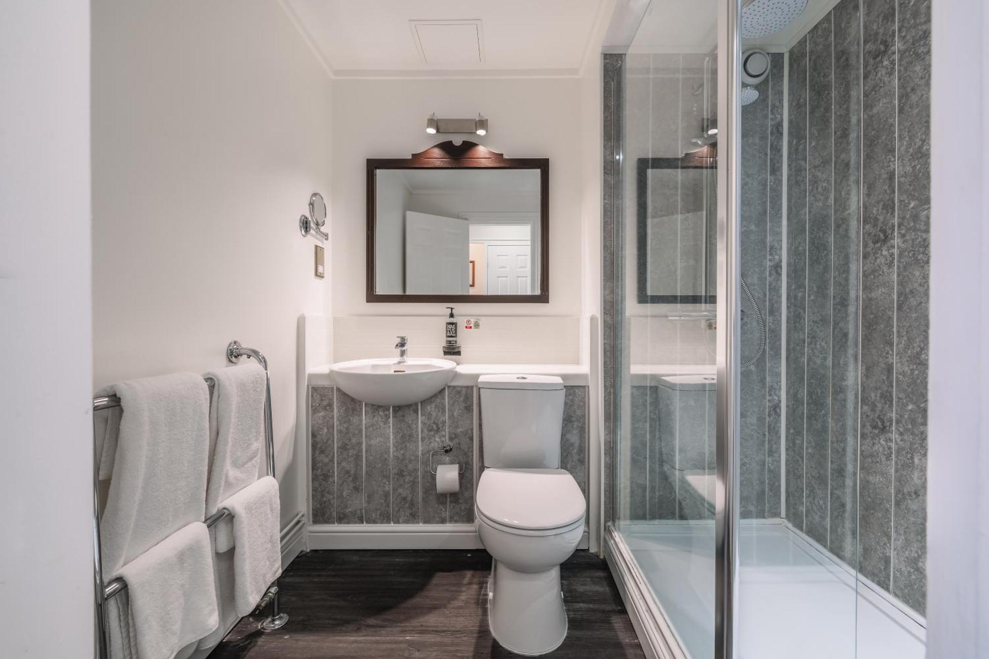 Standard Single Room