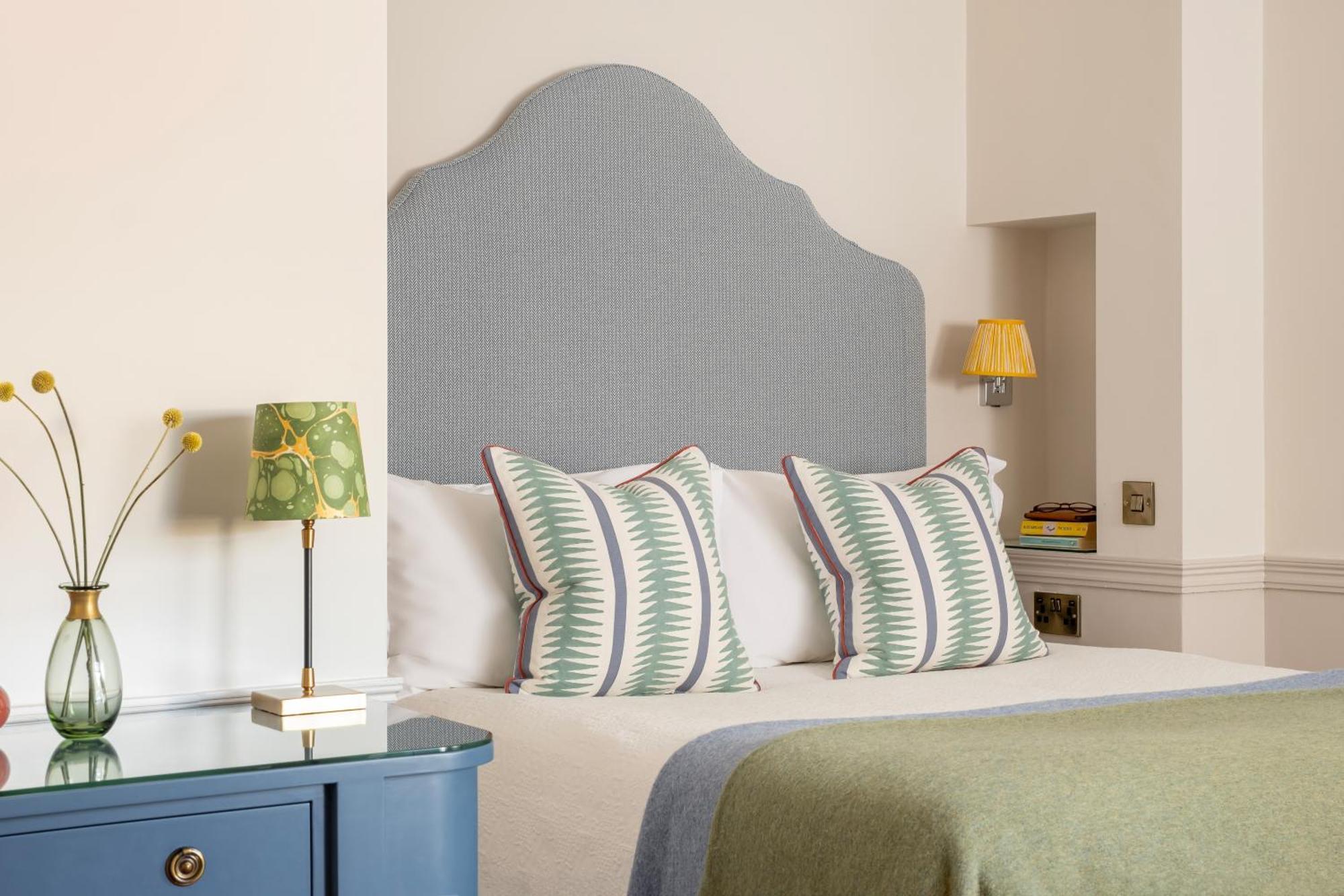 Classic Double Room,1558378249:JPEG