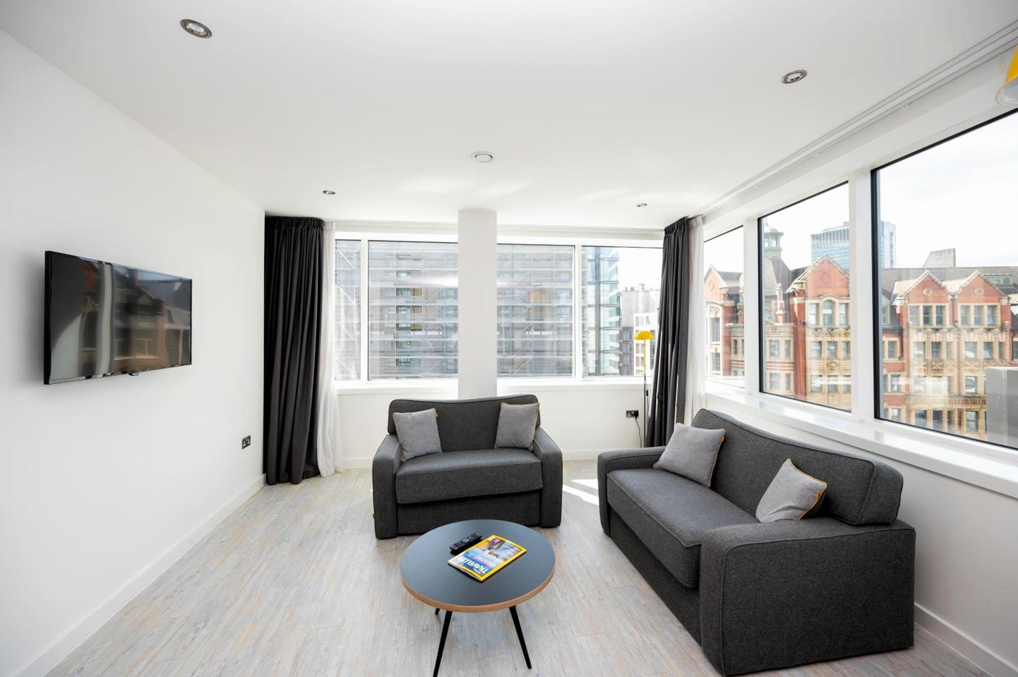Superior Two Bedroom Apartment Sleeps 6