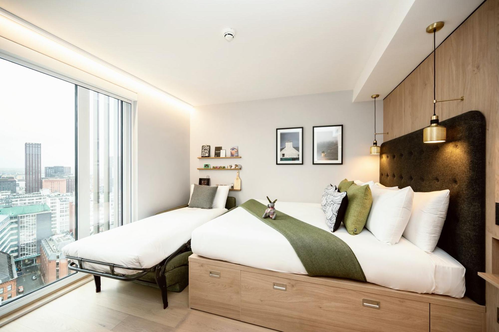 Wilde Studio Sleeps 3 a City View