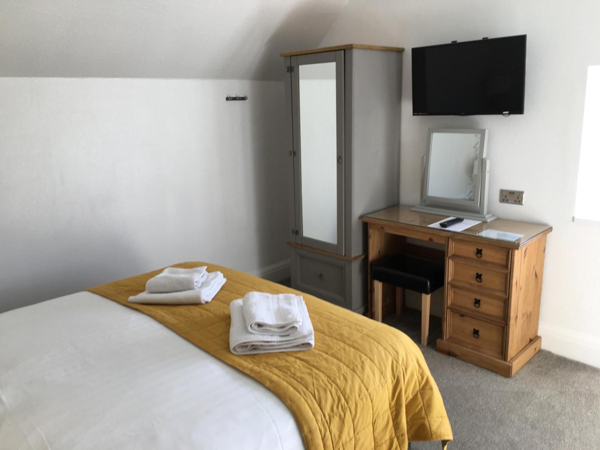Deluxe King Room