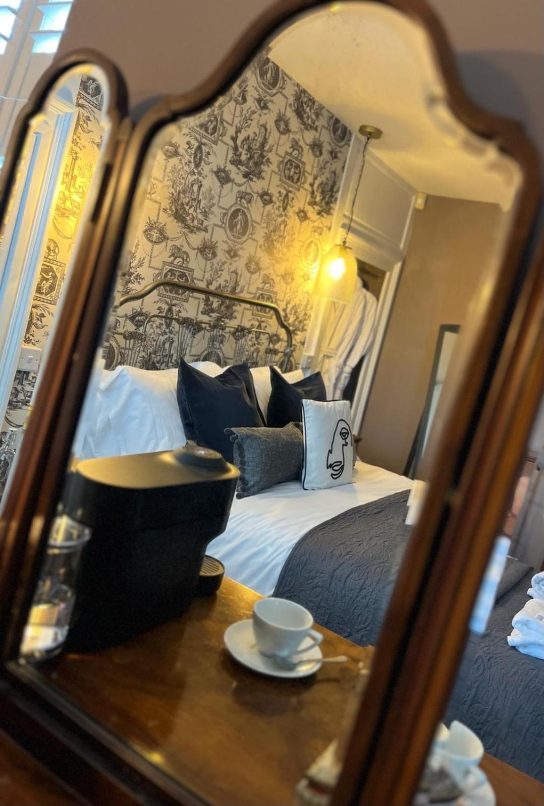 Deluxe Double Room Non Pet Friendly