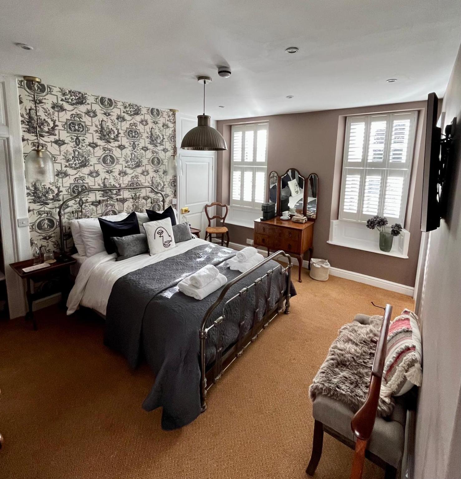 Deluxe Double Room Non Pet Friendly