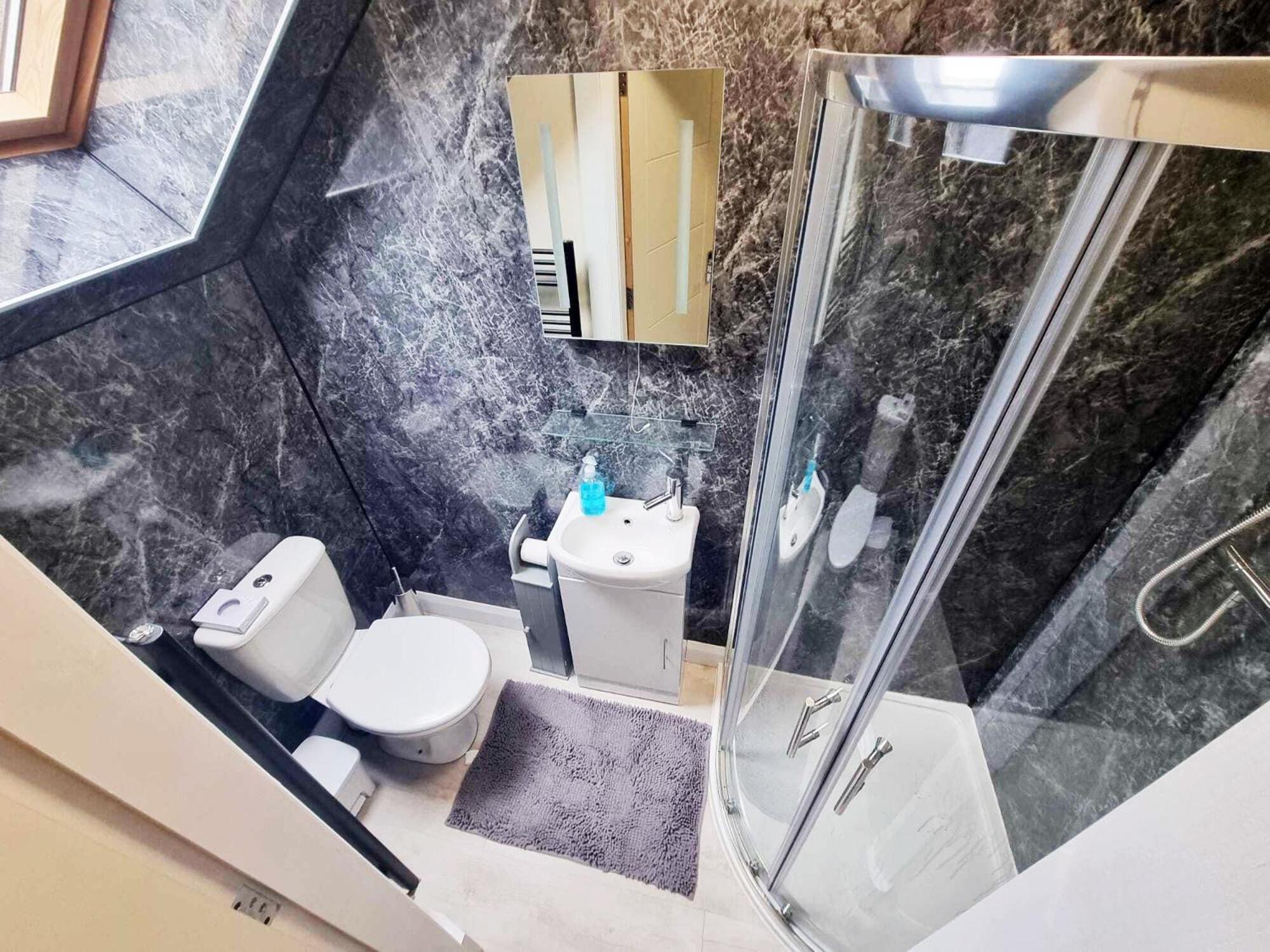 Habitación Doble Deluxe con ducha