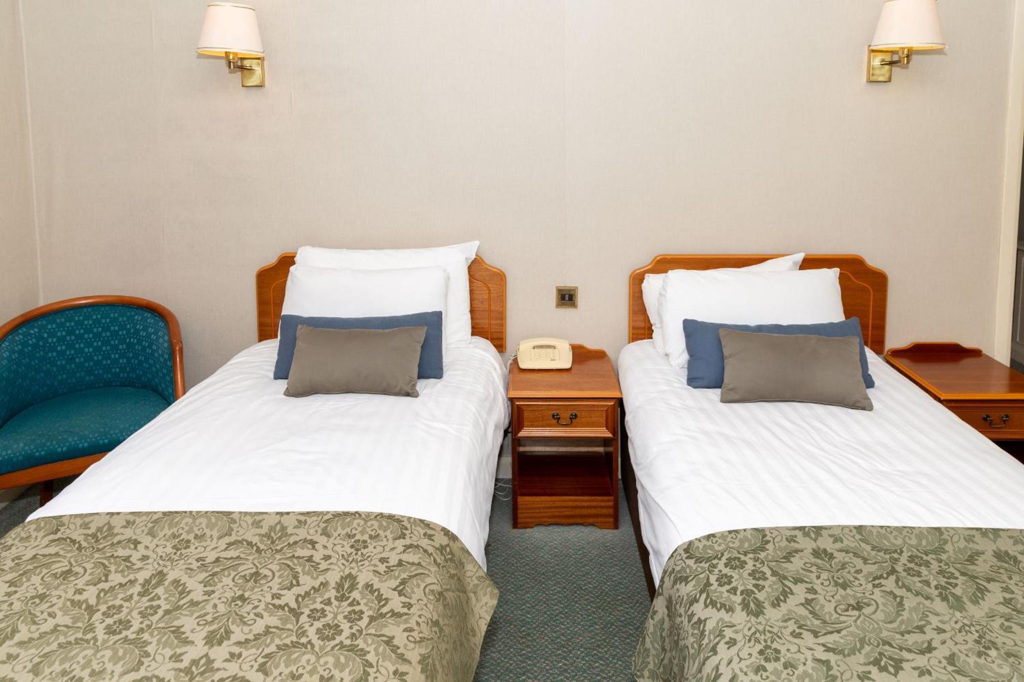 Classic Twin Room