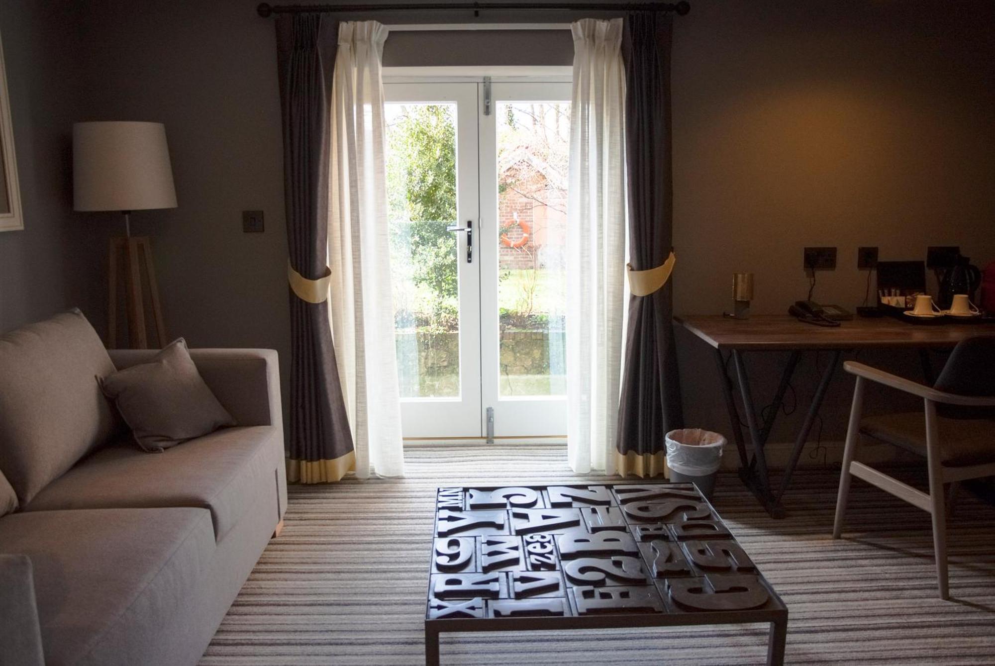 Deluxe Suite