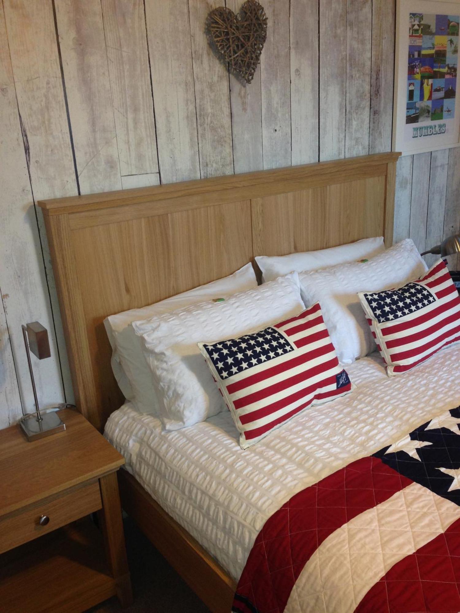 Deluxe Double Room Bath
