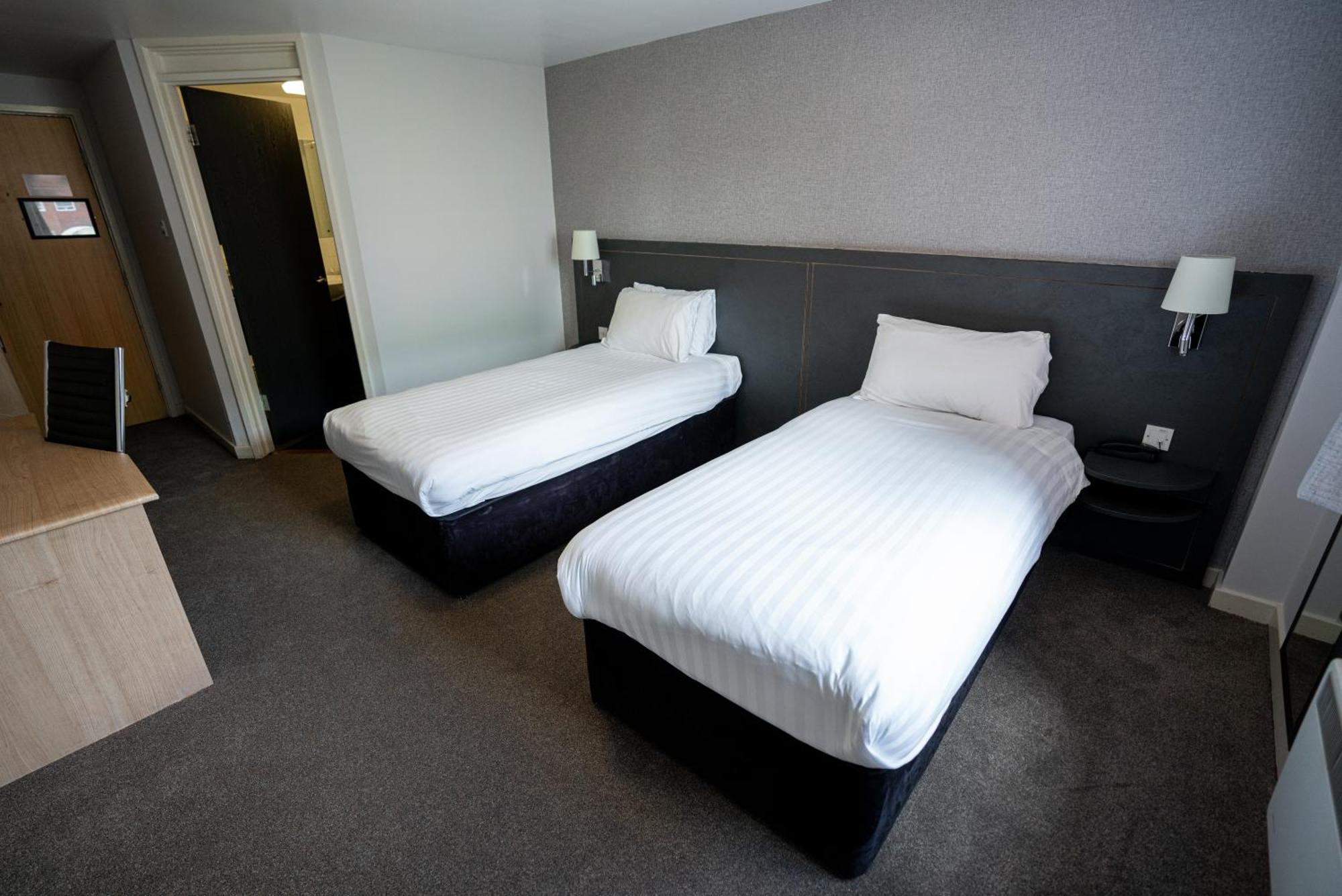 Classic Twin Room