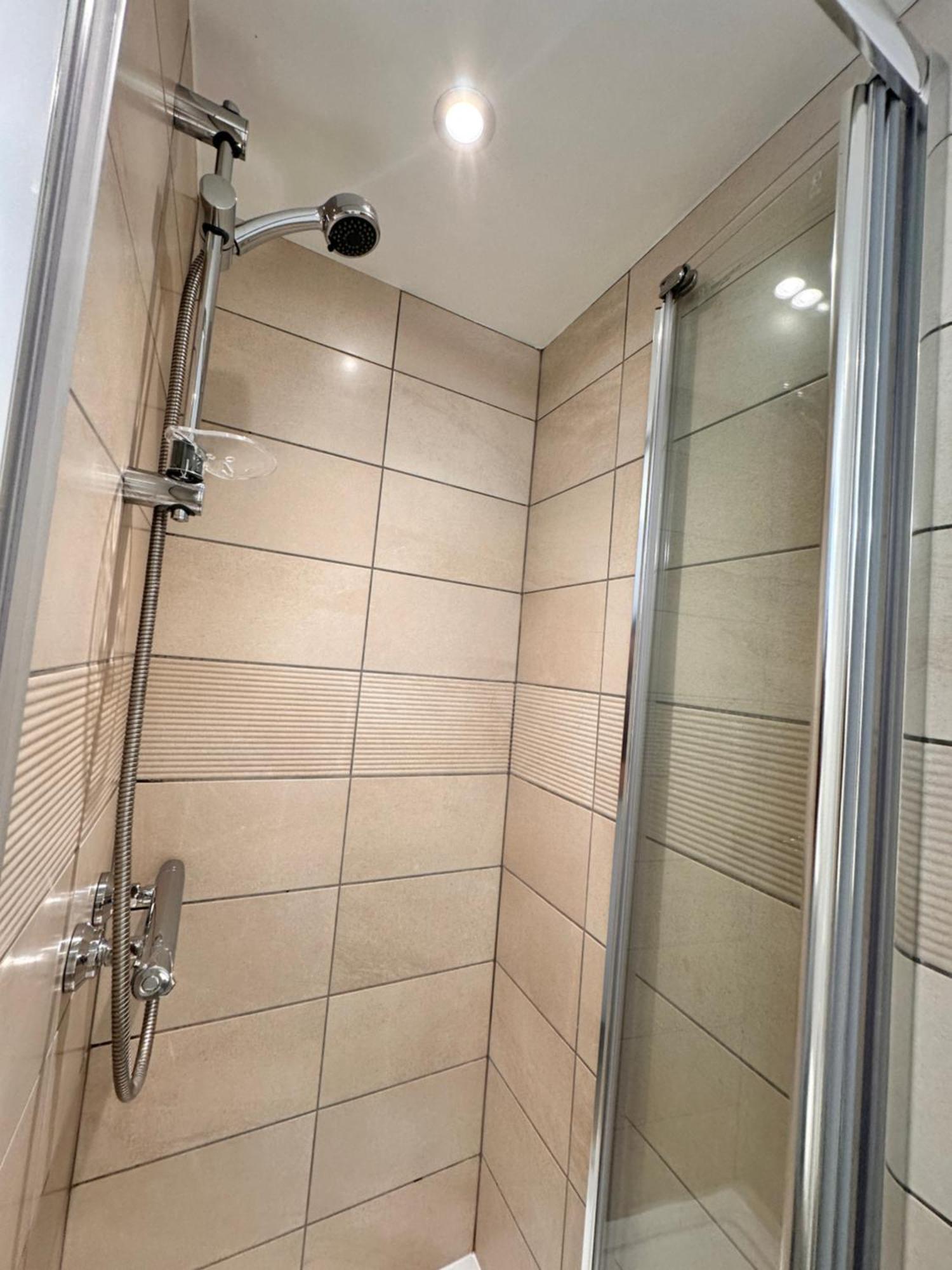 Single Room Private Bathroom