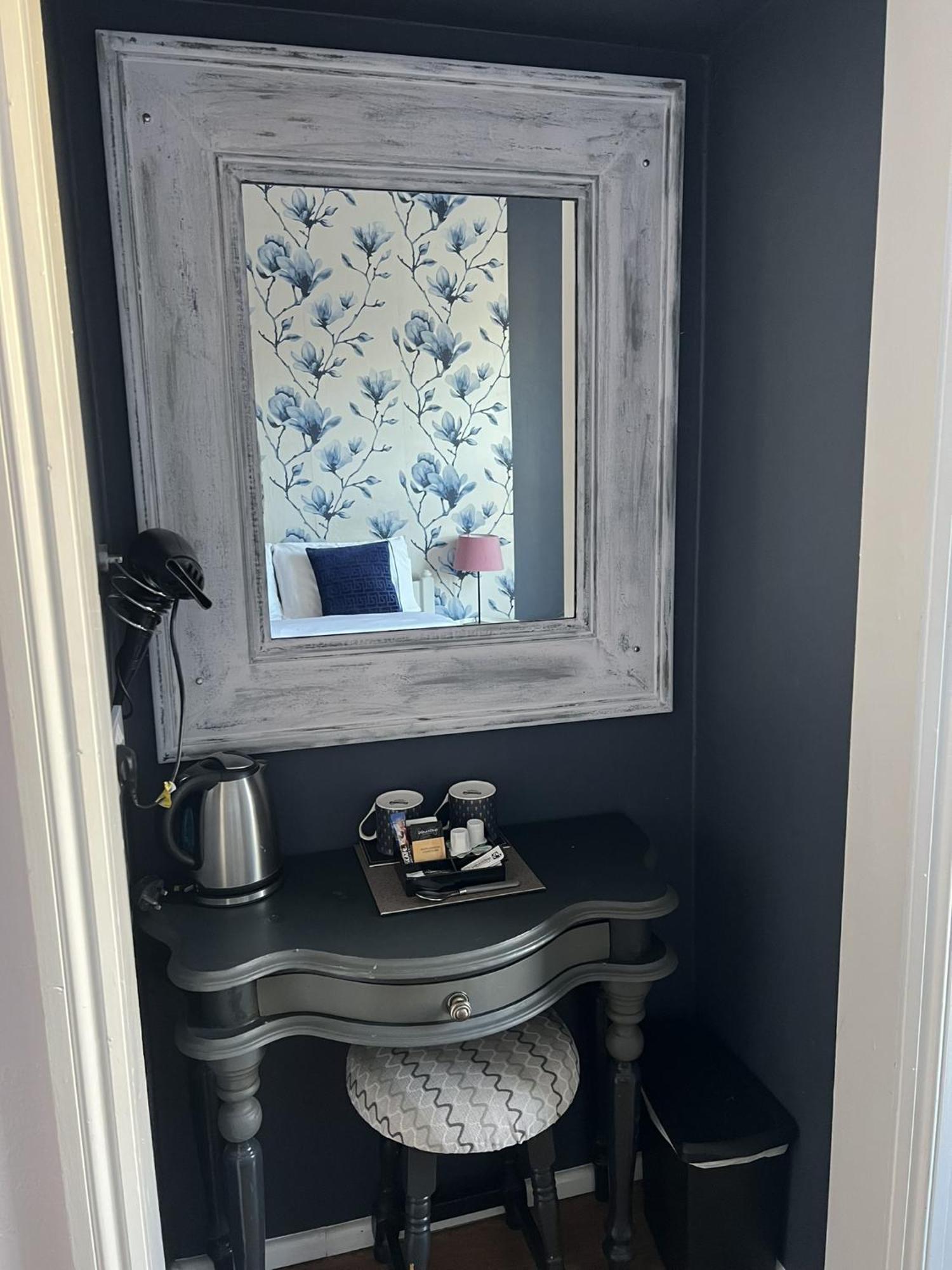 Standard Double Room,1611087467:JPEG