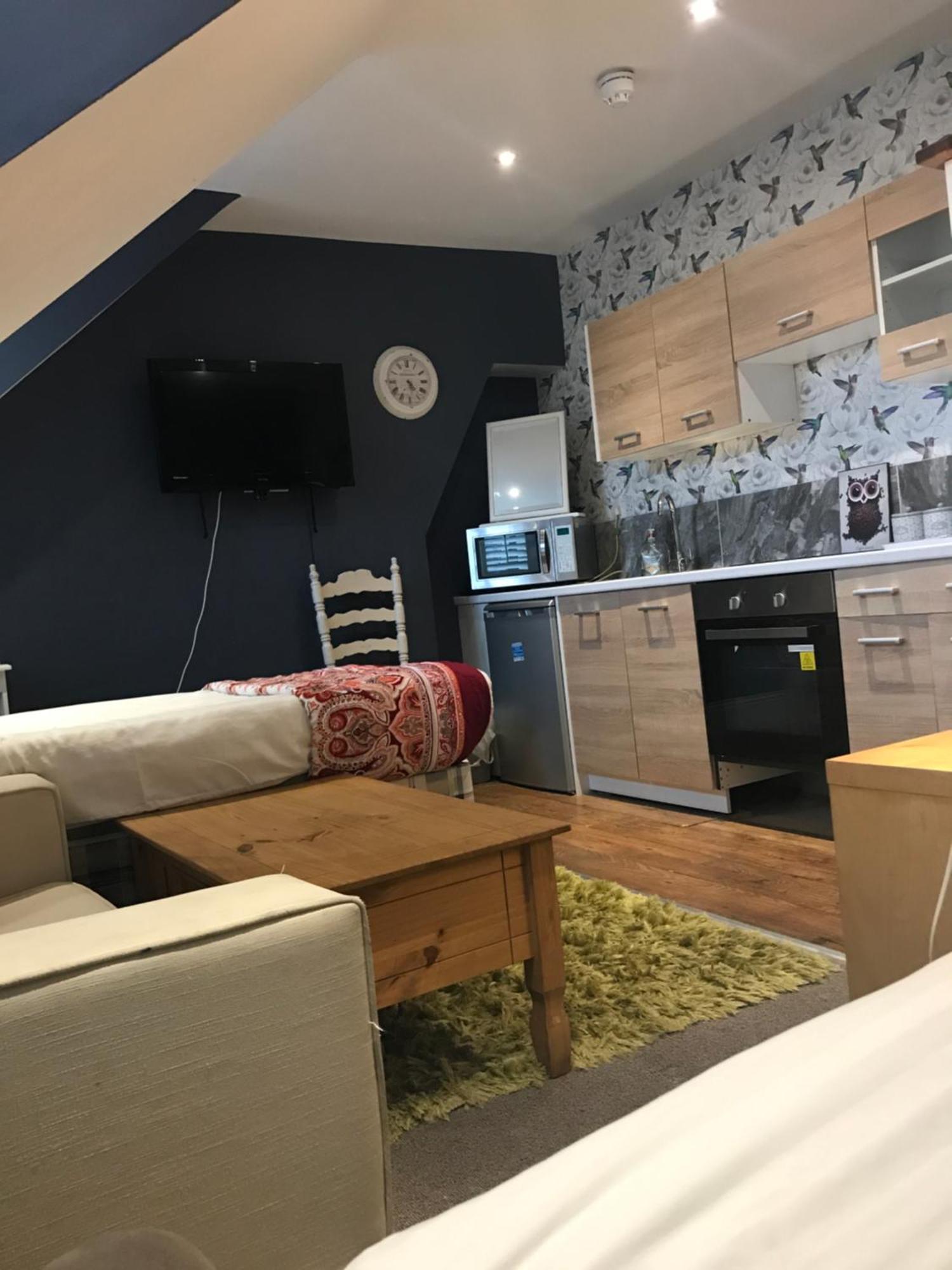 Large Twin Room