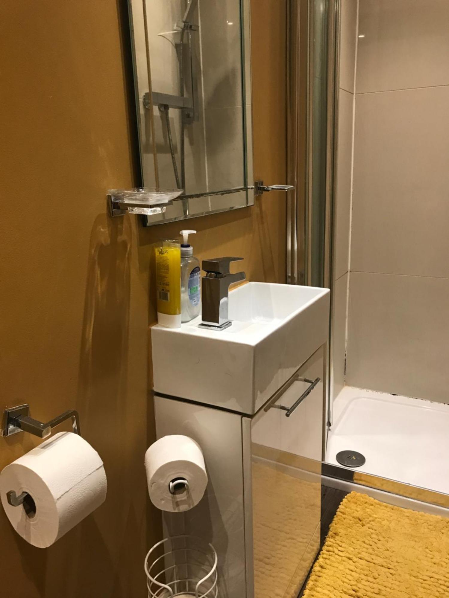 Large Twin Room
