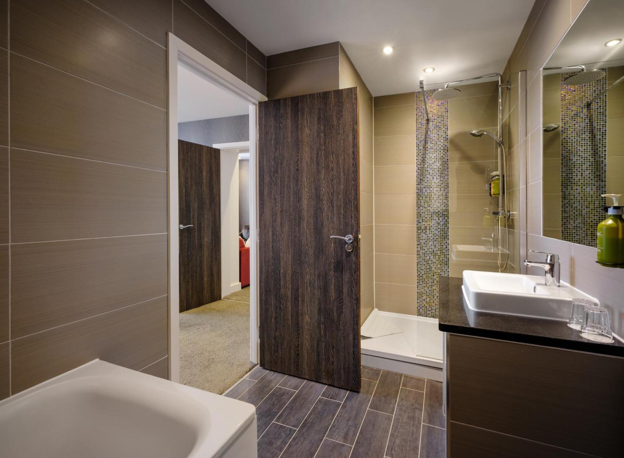 One-Bedroom Suite