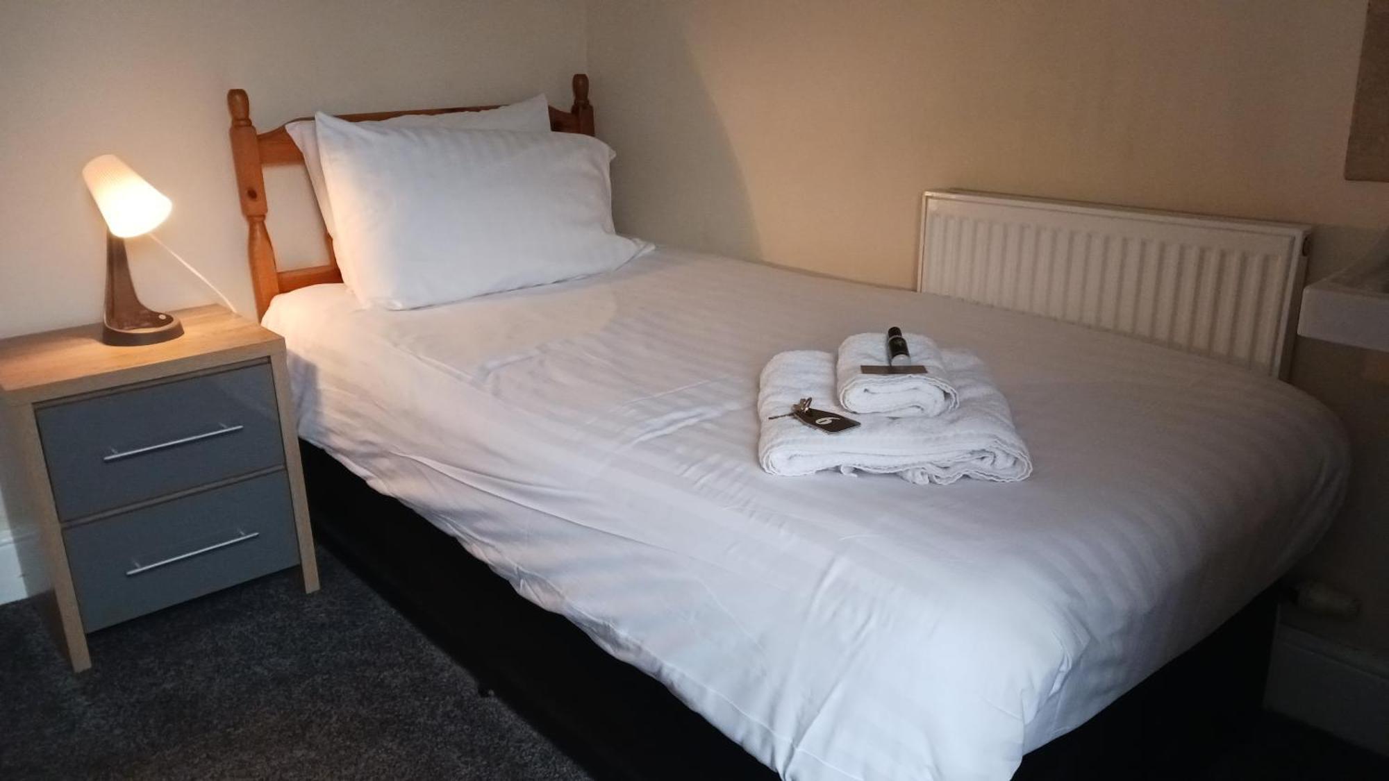 Standard Single Room