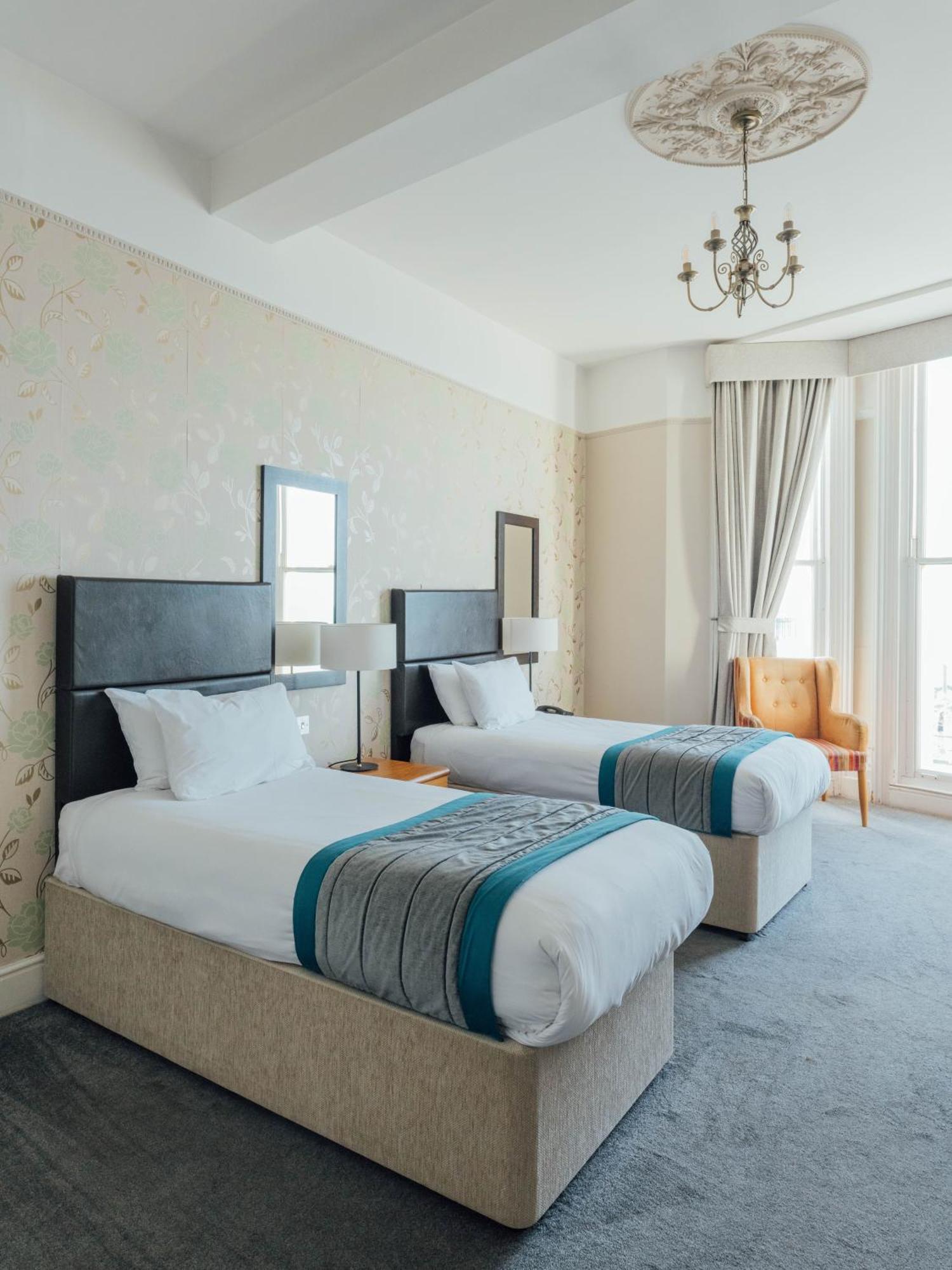 Twin Room Sea View
