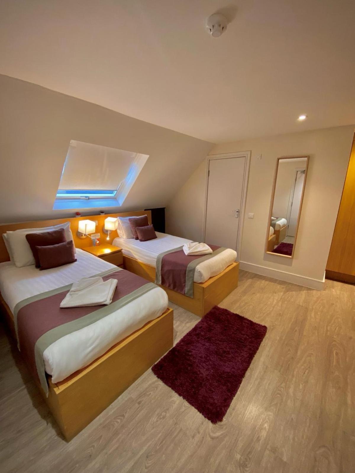 Twin Room