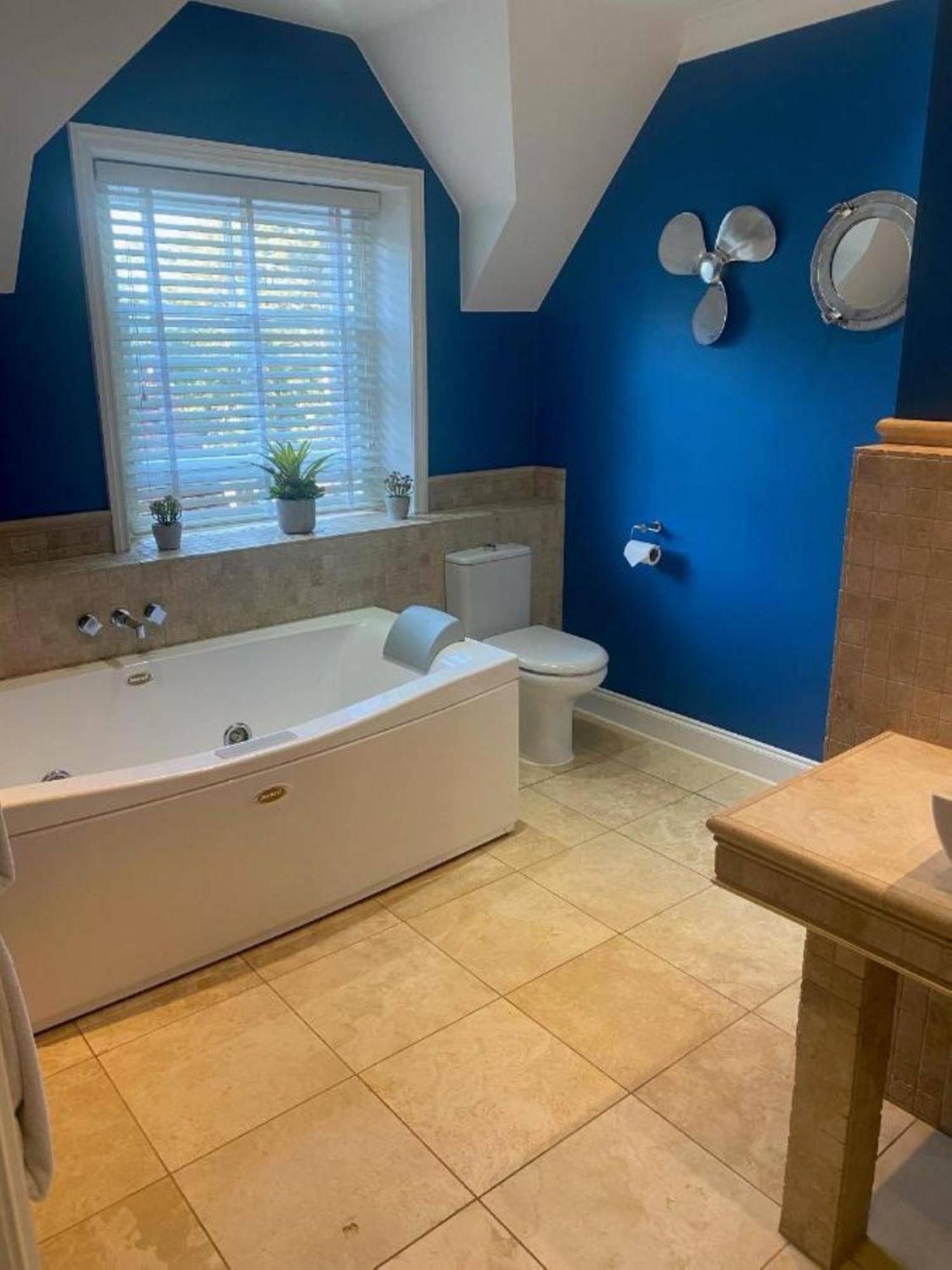 Deluxe Double Room Spa Bath
