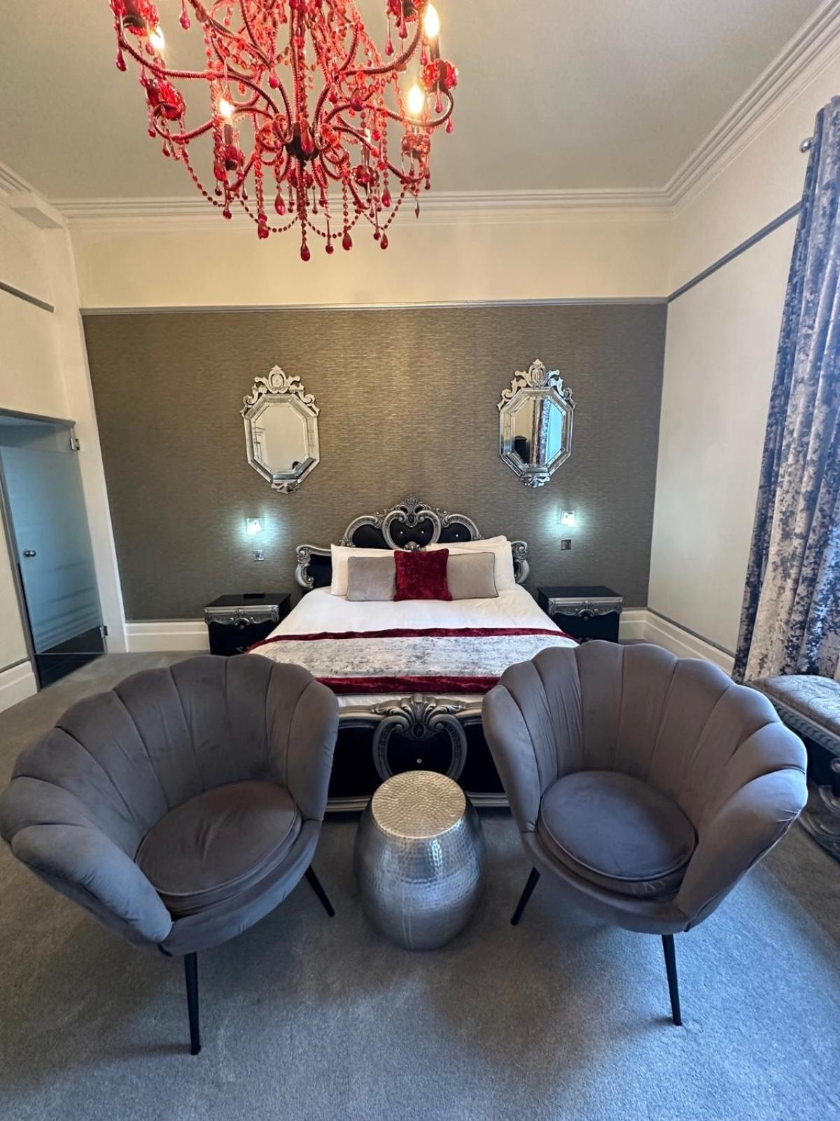 Large Executive Room