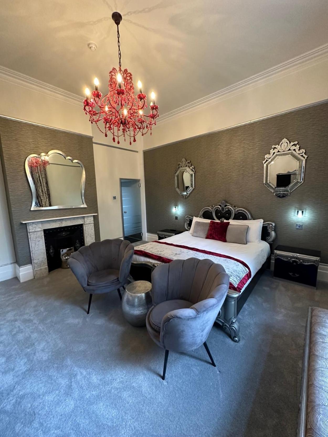 Large Executive Room