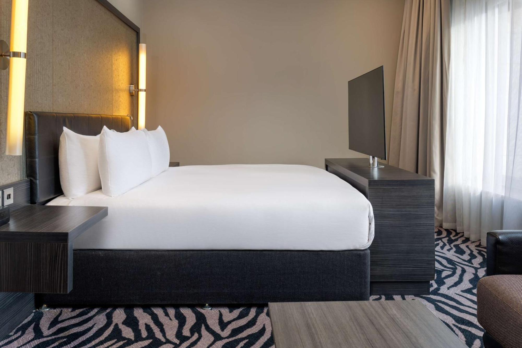 King Guest Room,1639550176:JPEG