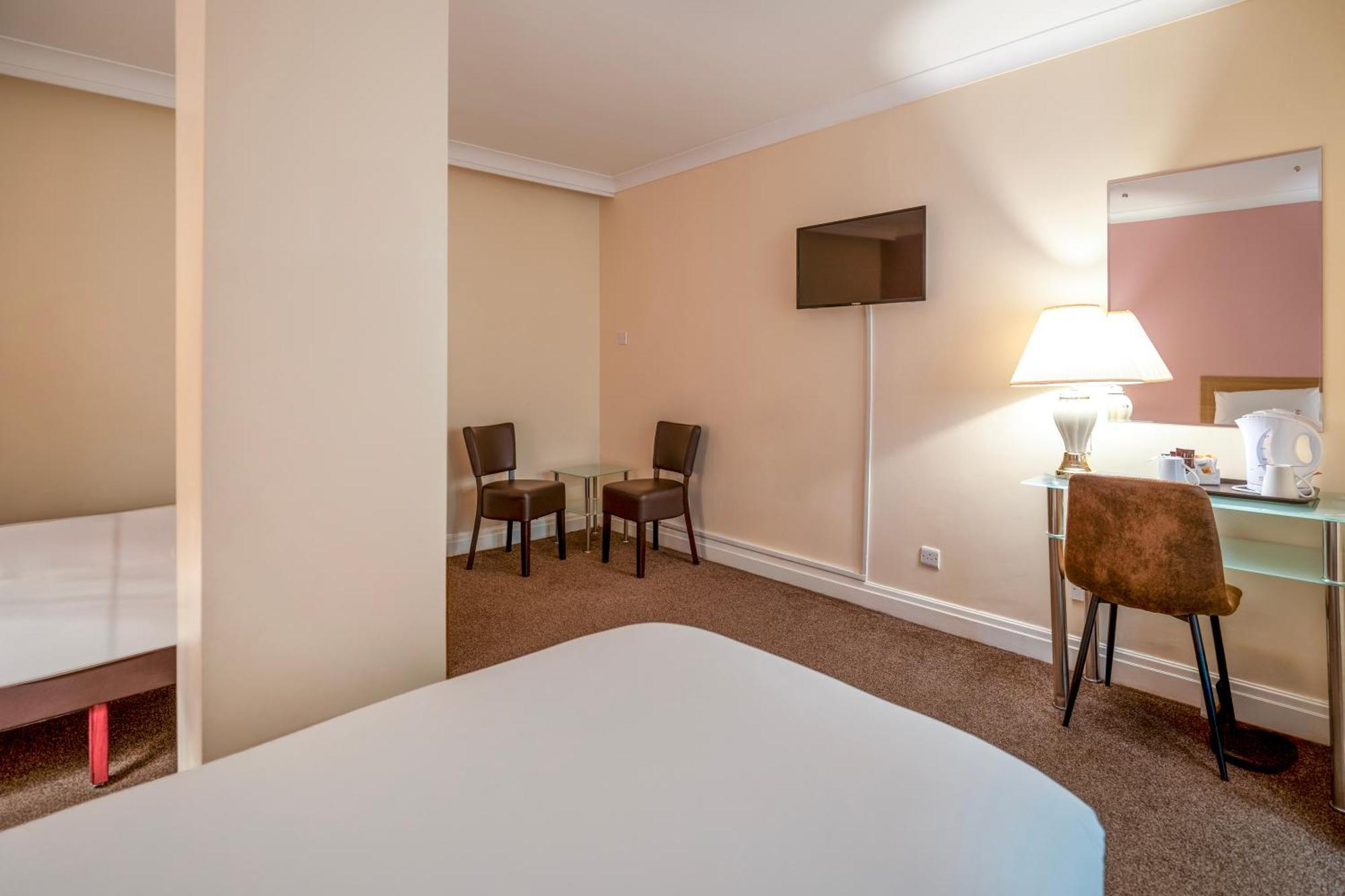 Twin Room No Windows
