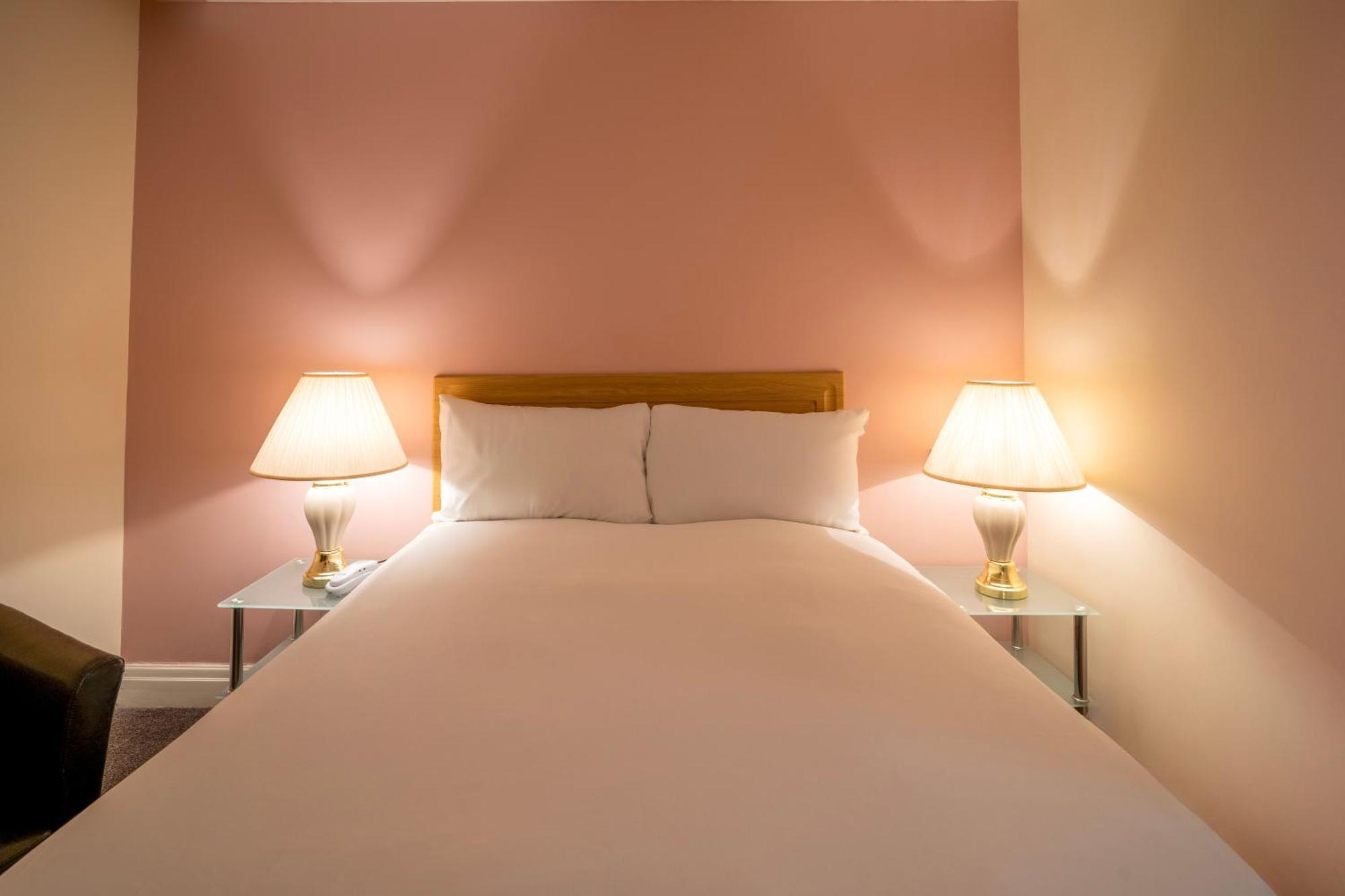 Double Room No Windows