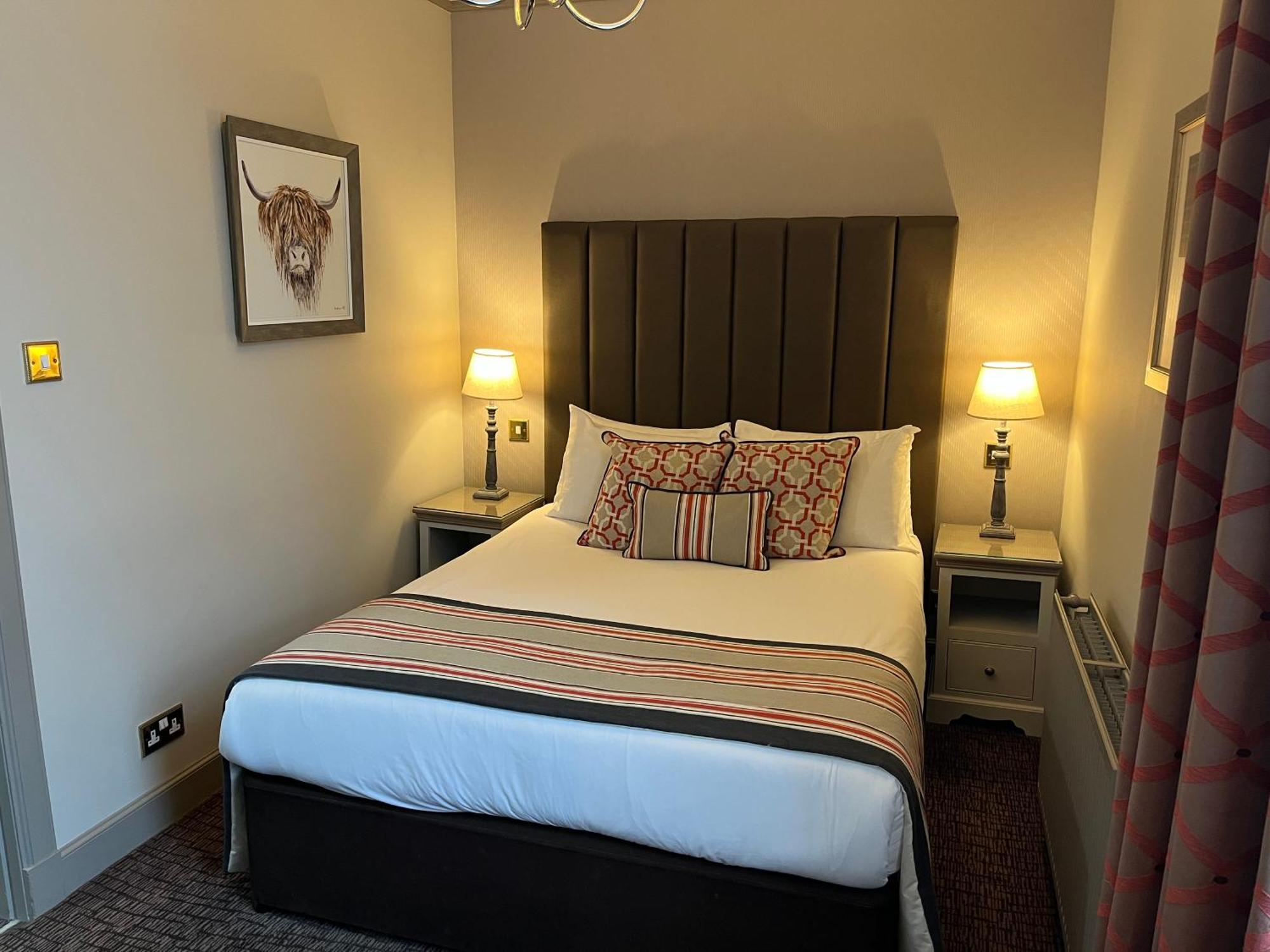 Double Room,1642353391:JPEG