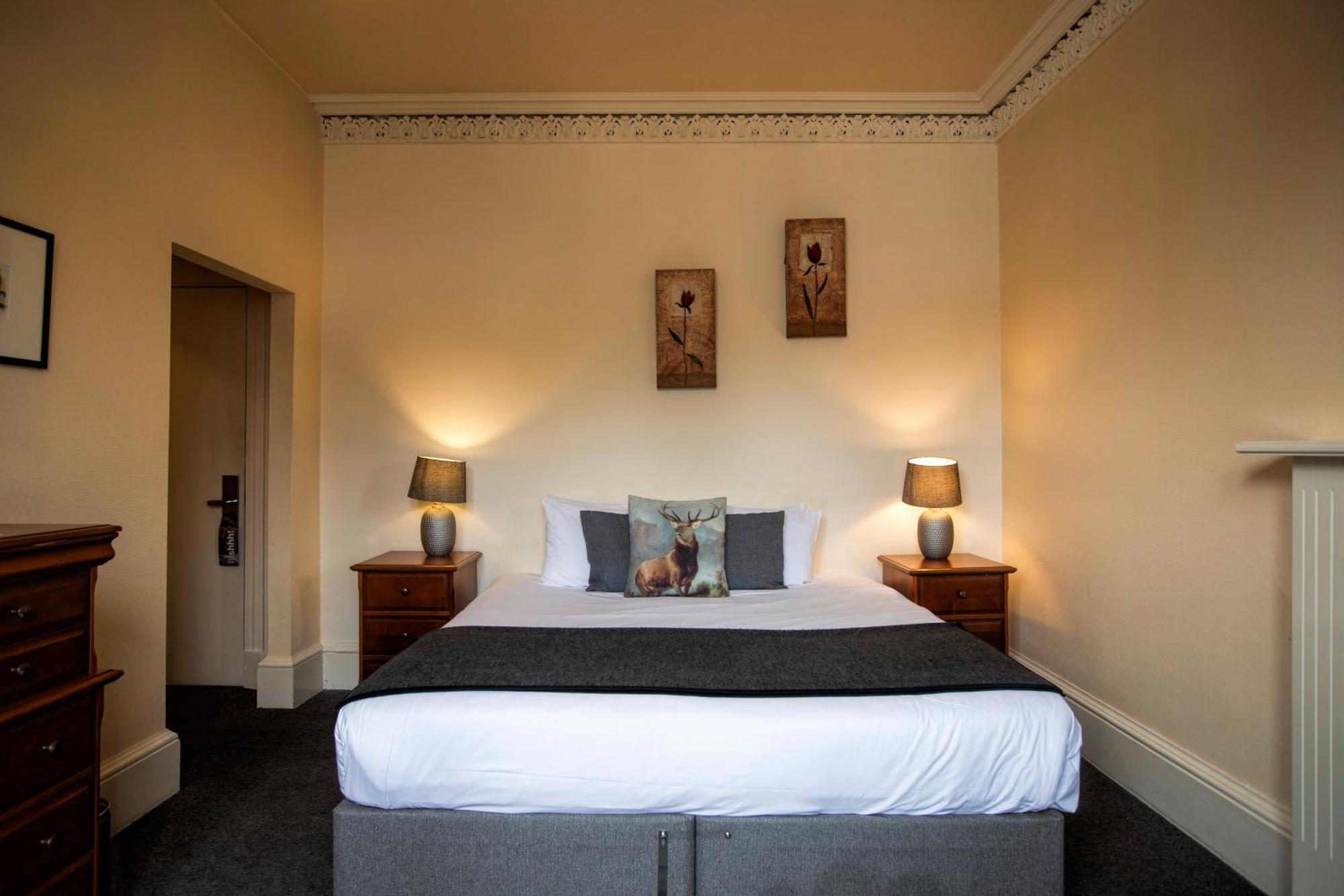 Townhouse Twin or Double Room second building