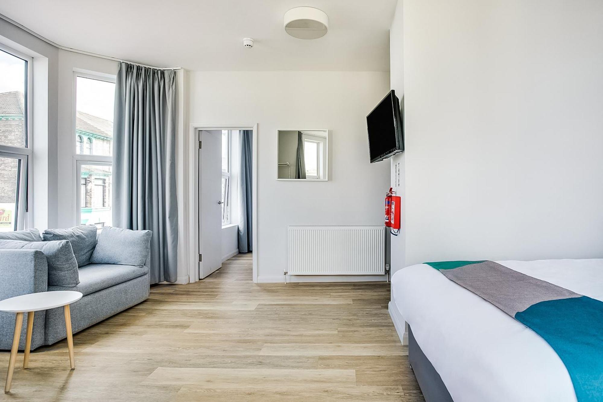 Deluxe Family Apartment