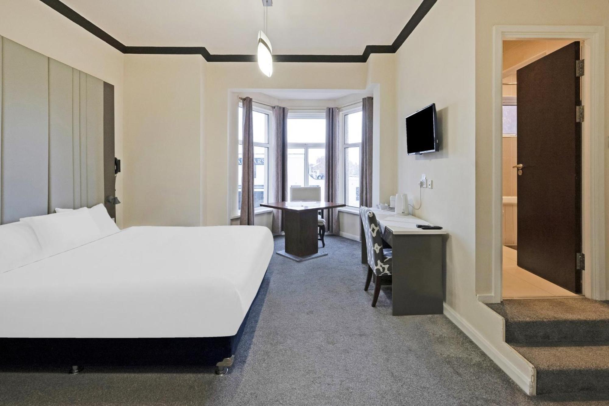 Standard Triple Room,1658067030:JPEG