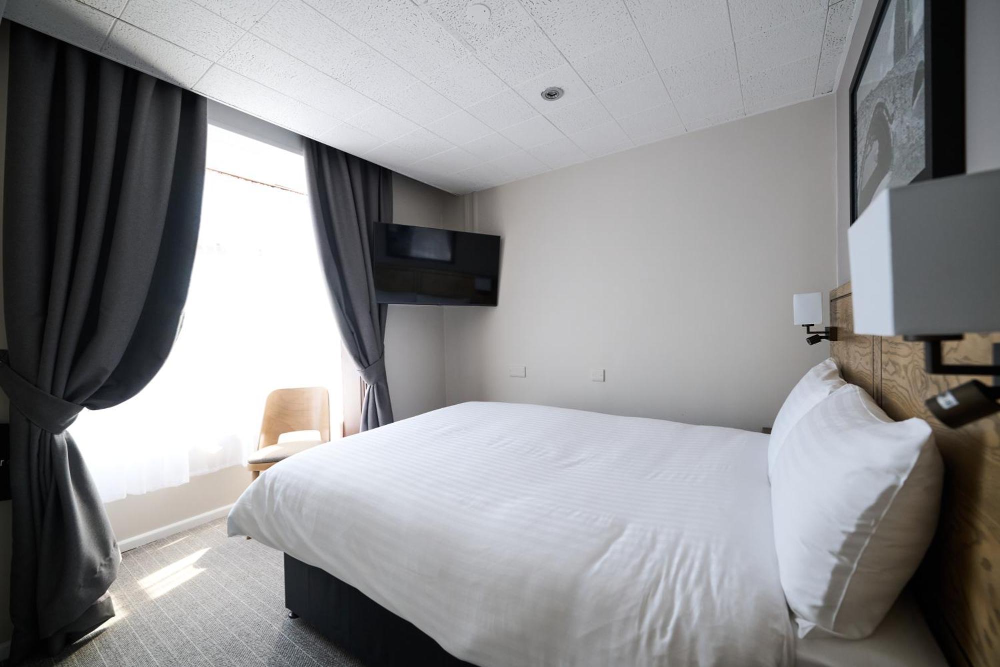 Budget Double Room,1666671376:JPEG