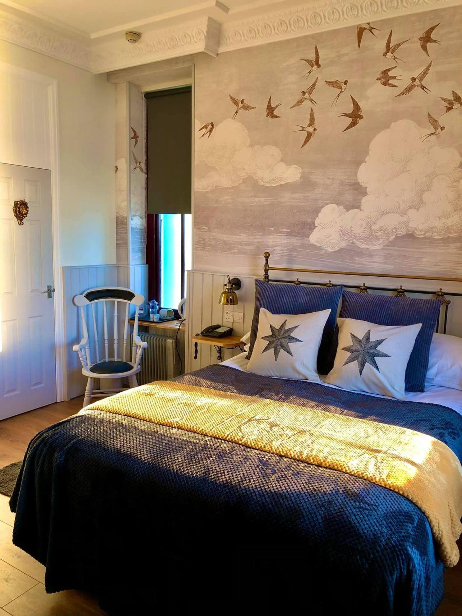 Double Room Private Bathroom