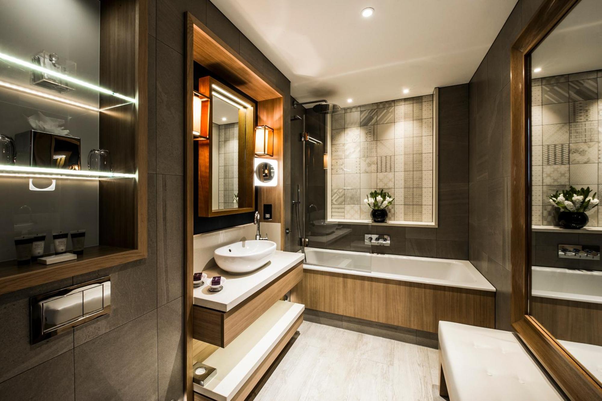 Mews One Bedrooms Suite access to full spa facilities