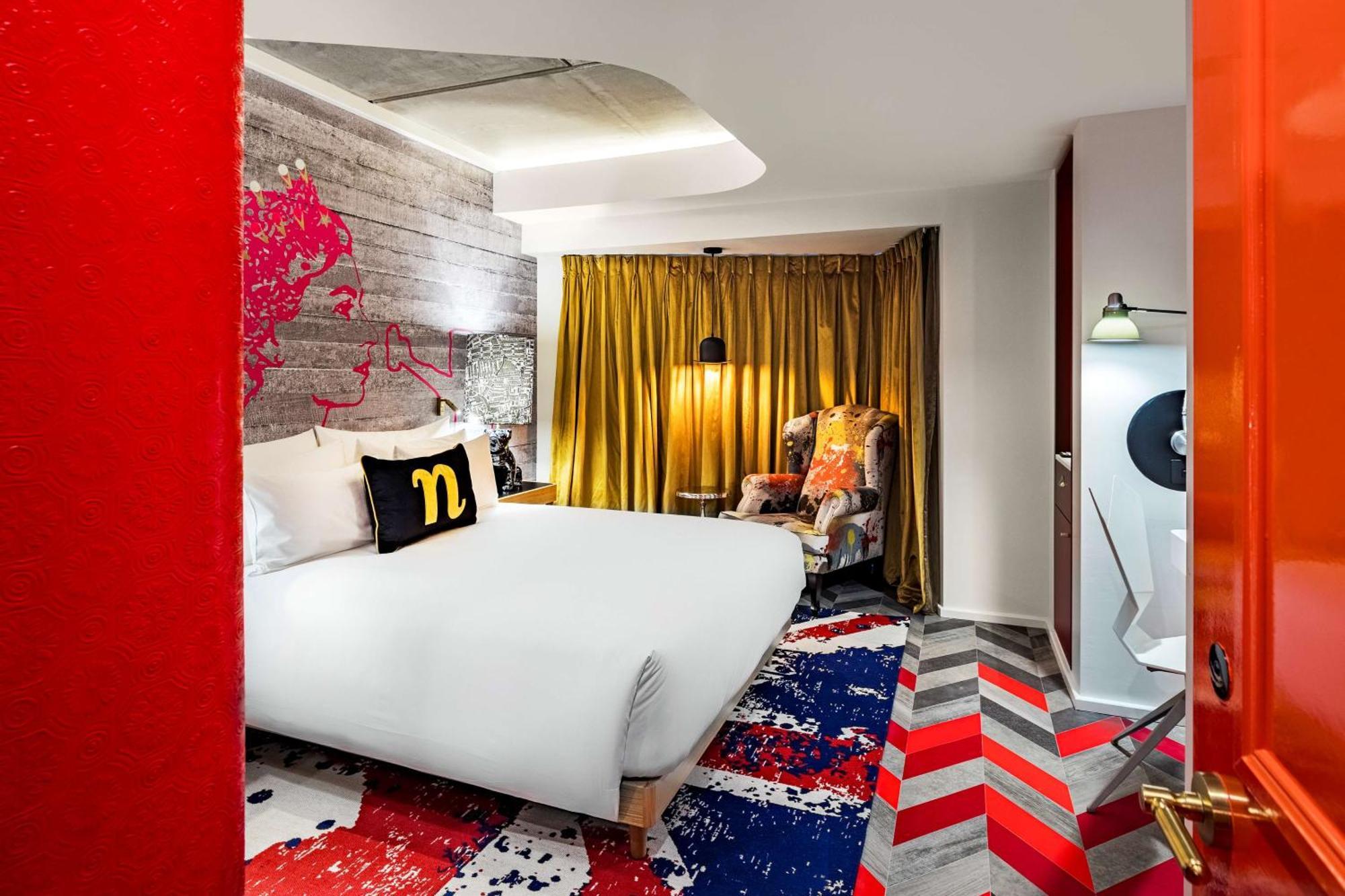 nhow Superior Room