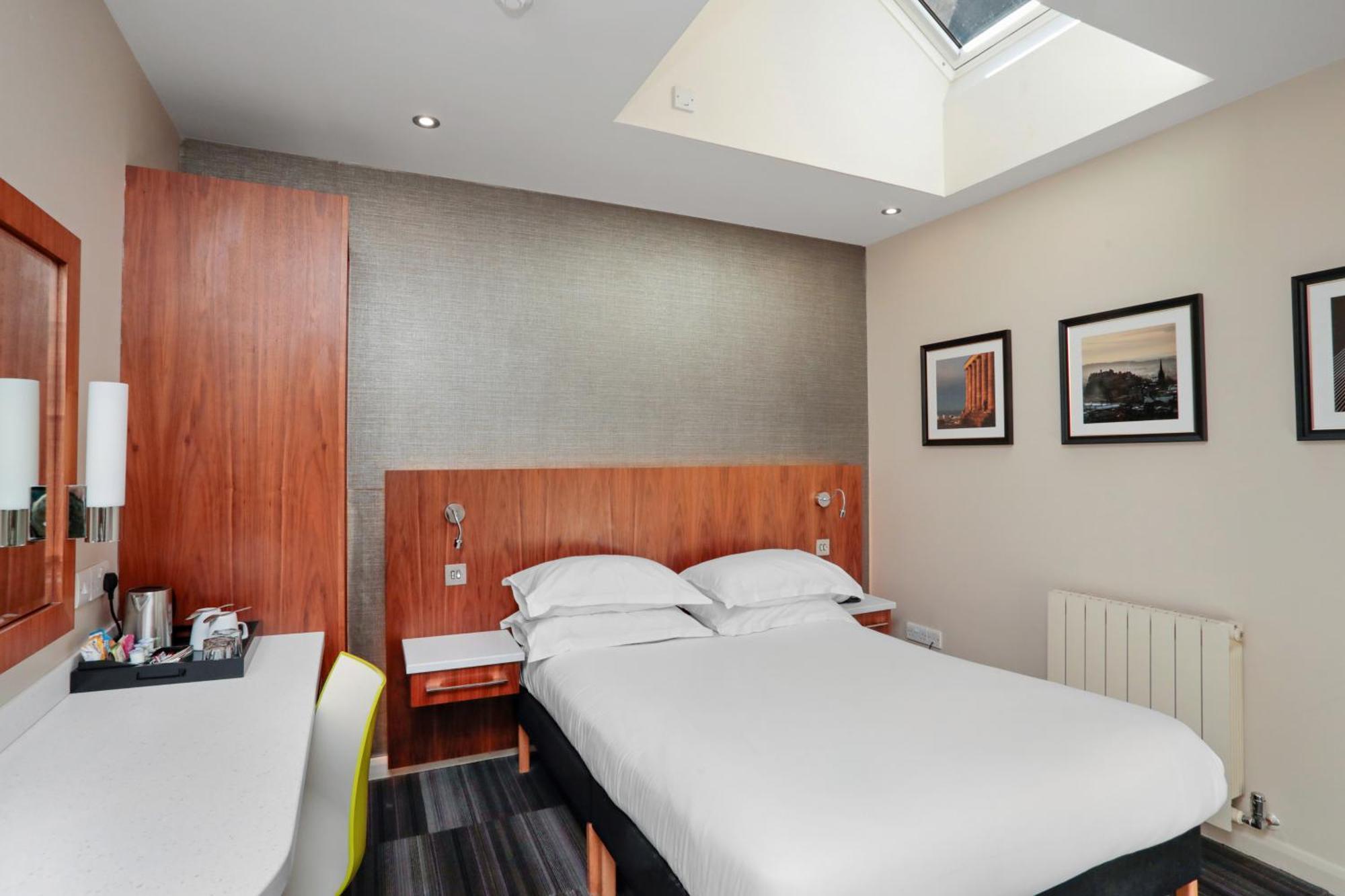 Cosy Double Room
