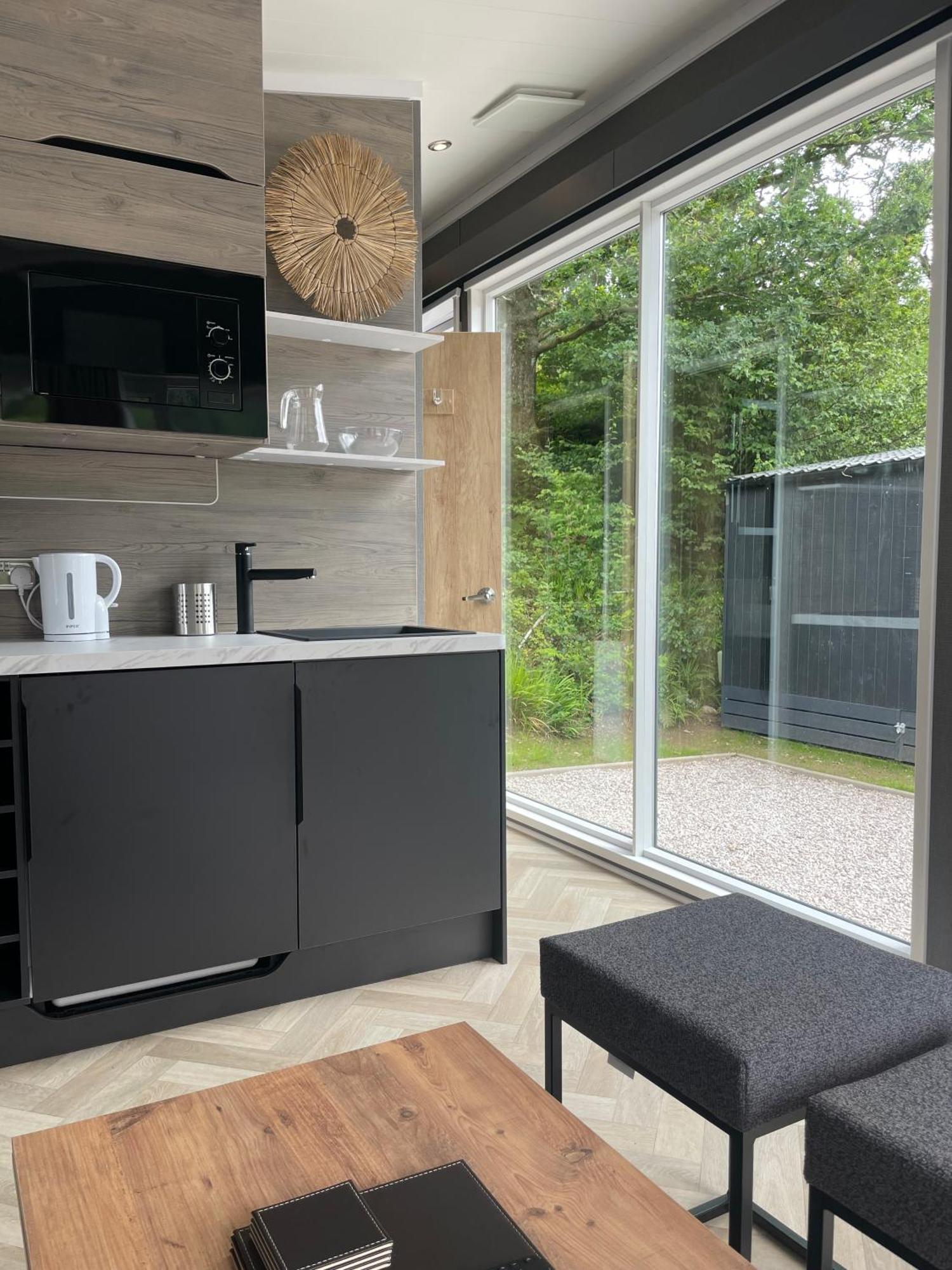 Hideaway Pod No Pets