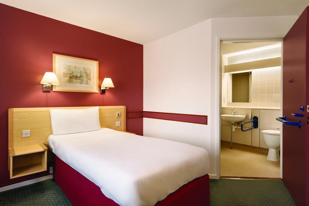 Accessible Twin Room