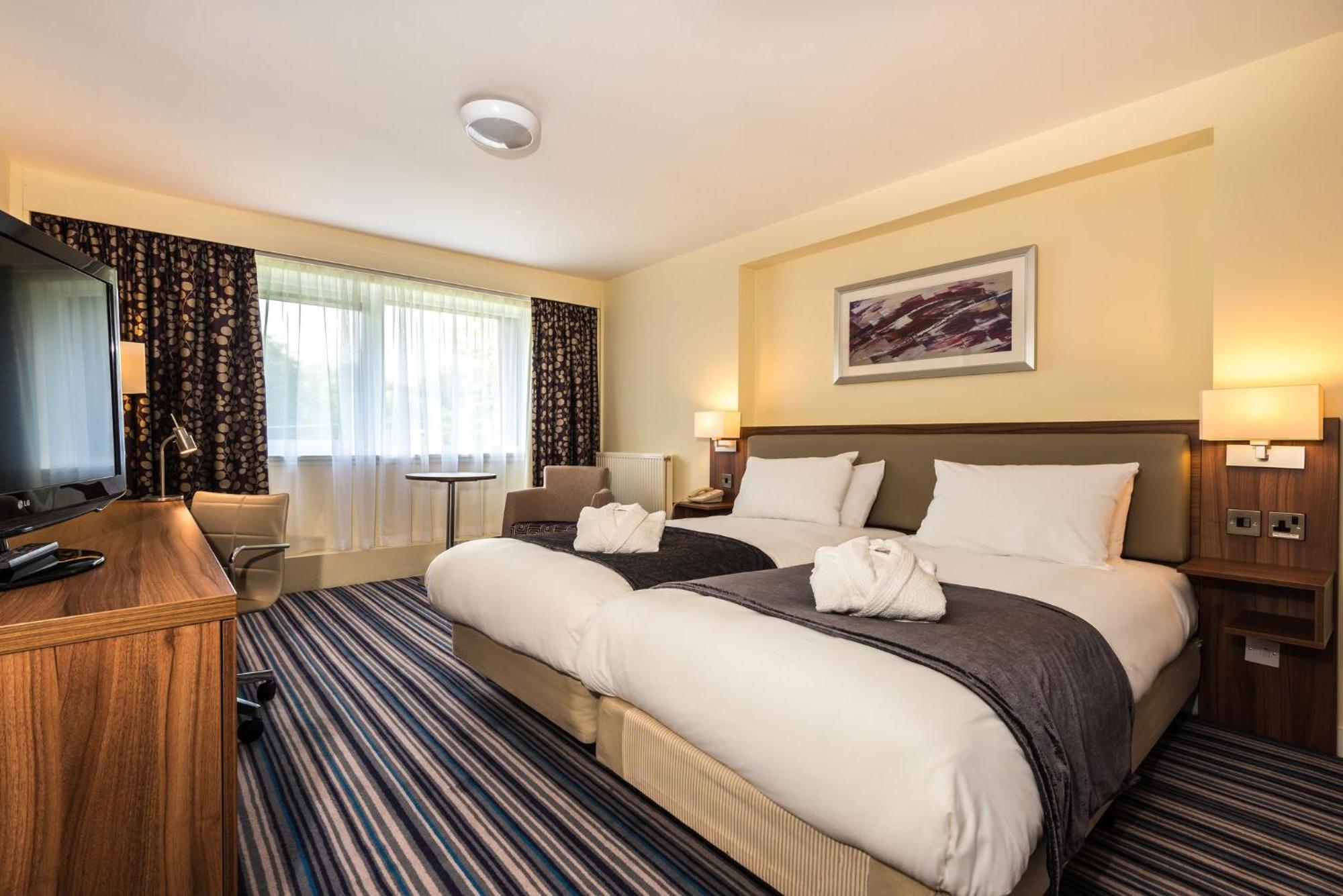 Standard Room Two Single Beds