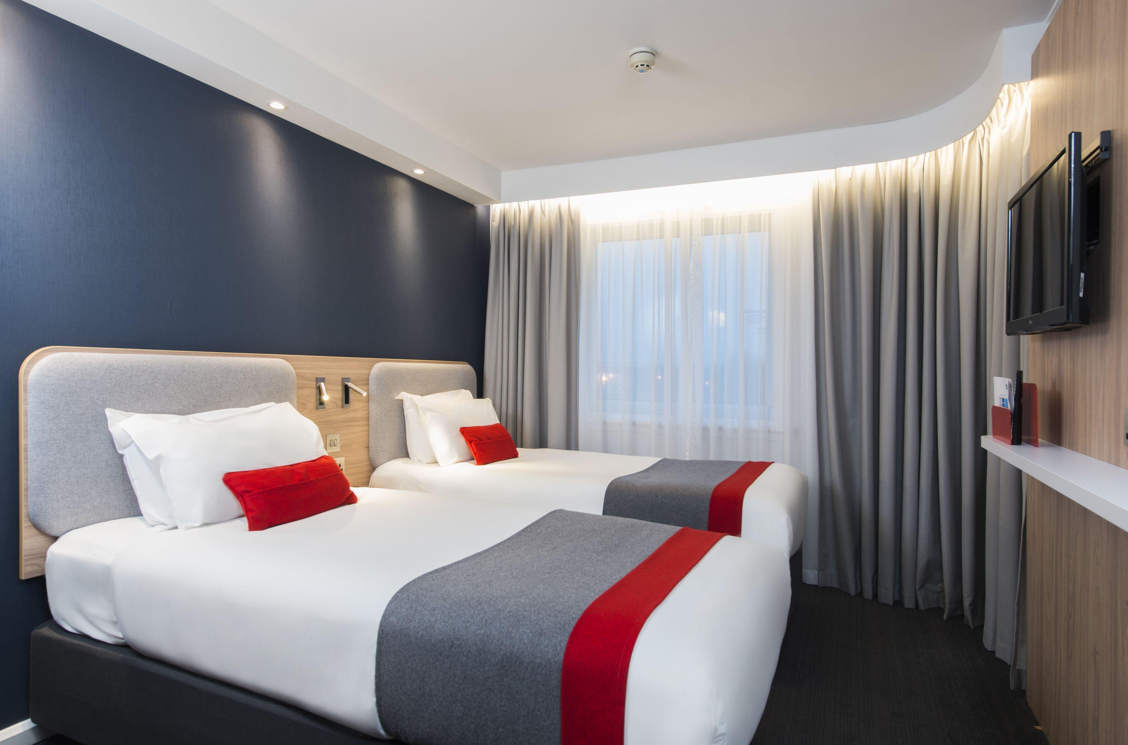 Standard Twin Room Hot