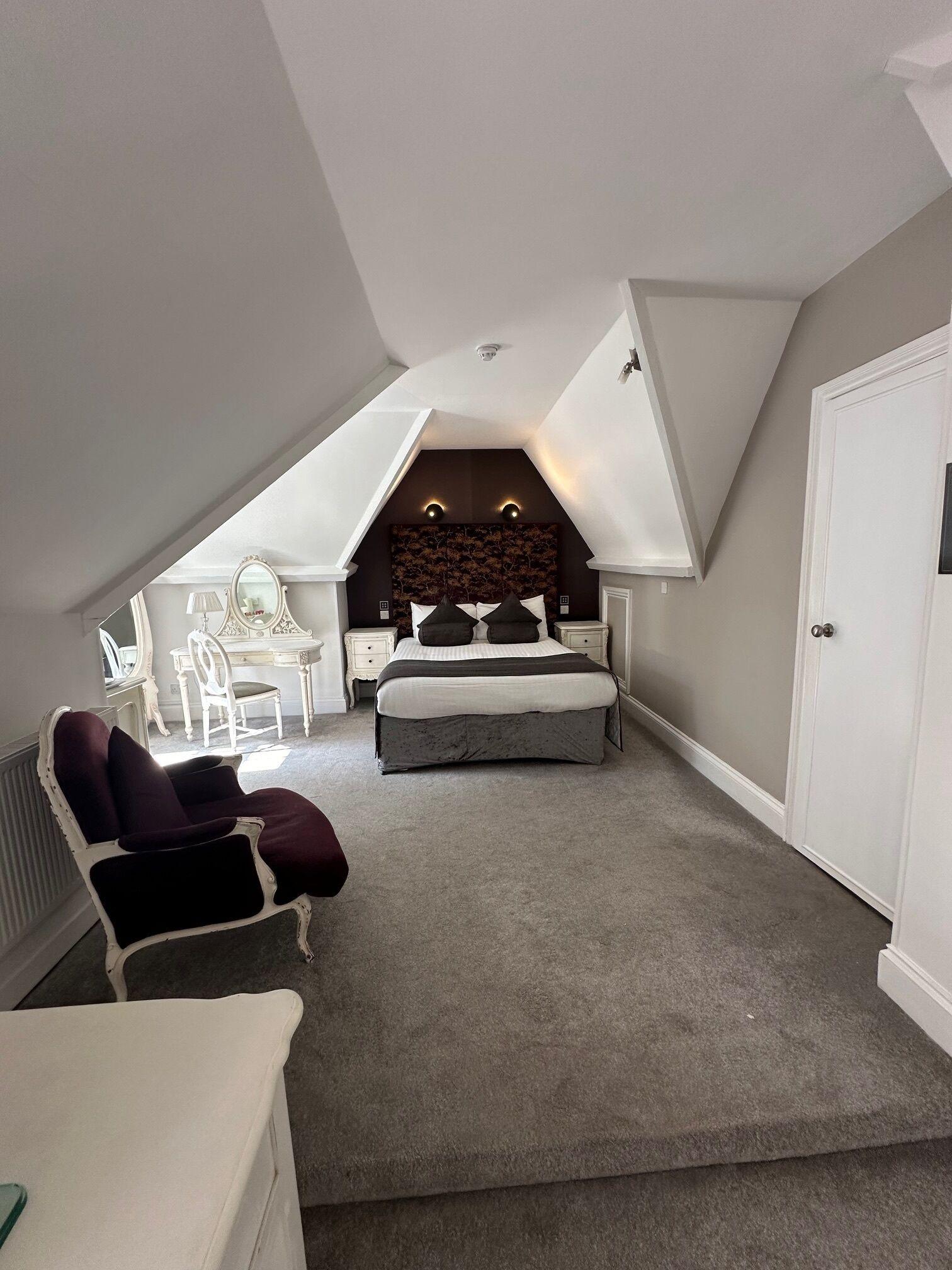 Luxury Suite