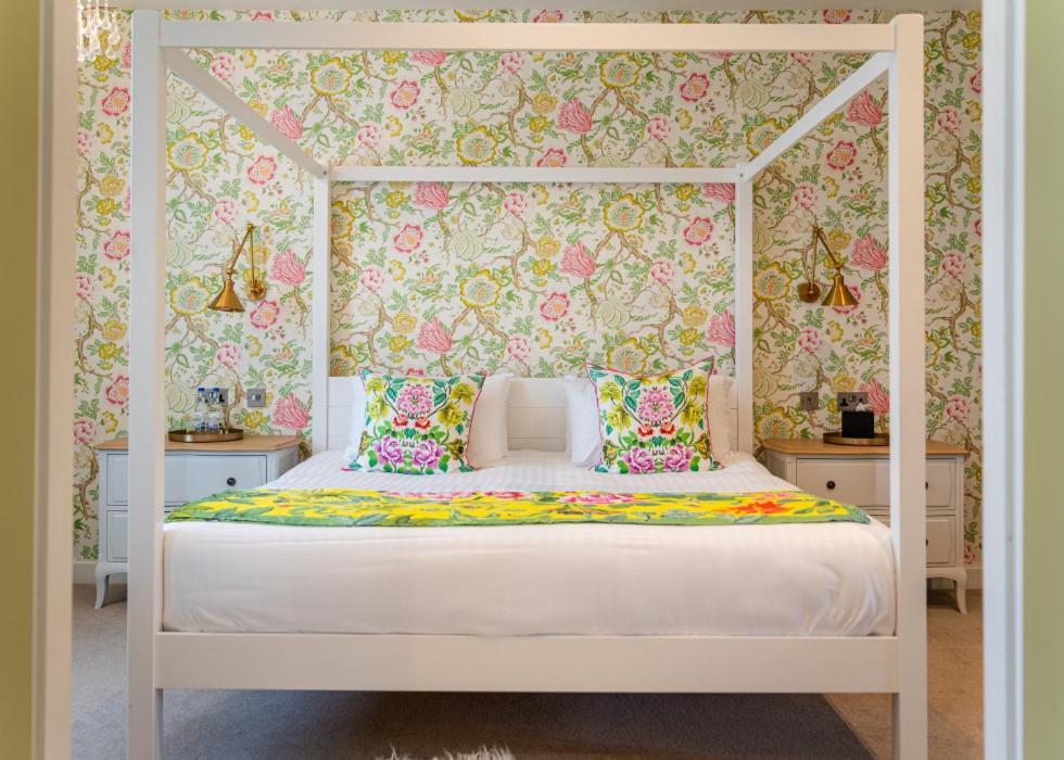 Luxury Suite King Bed Non Smoking