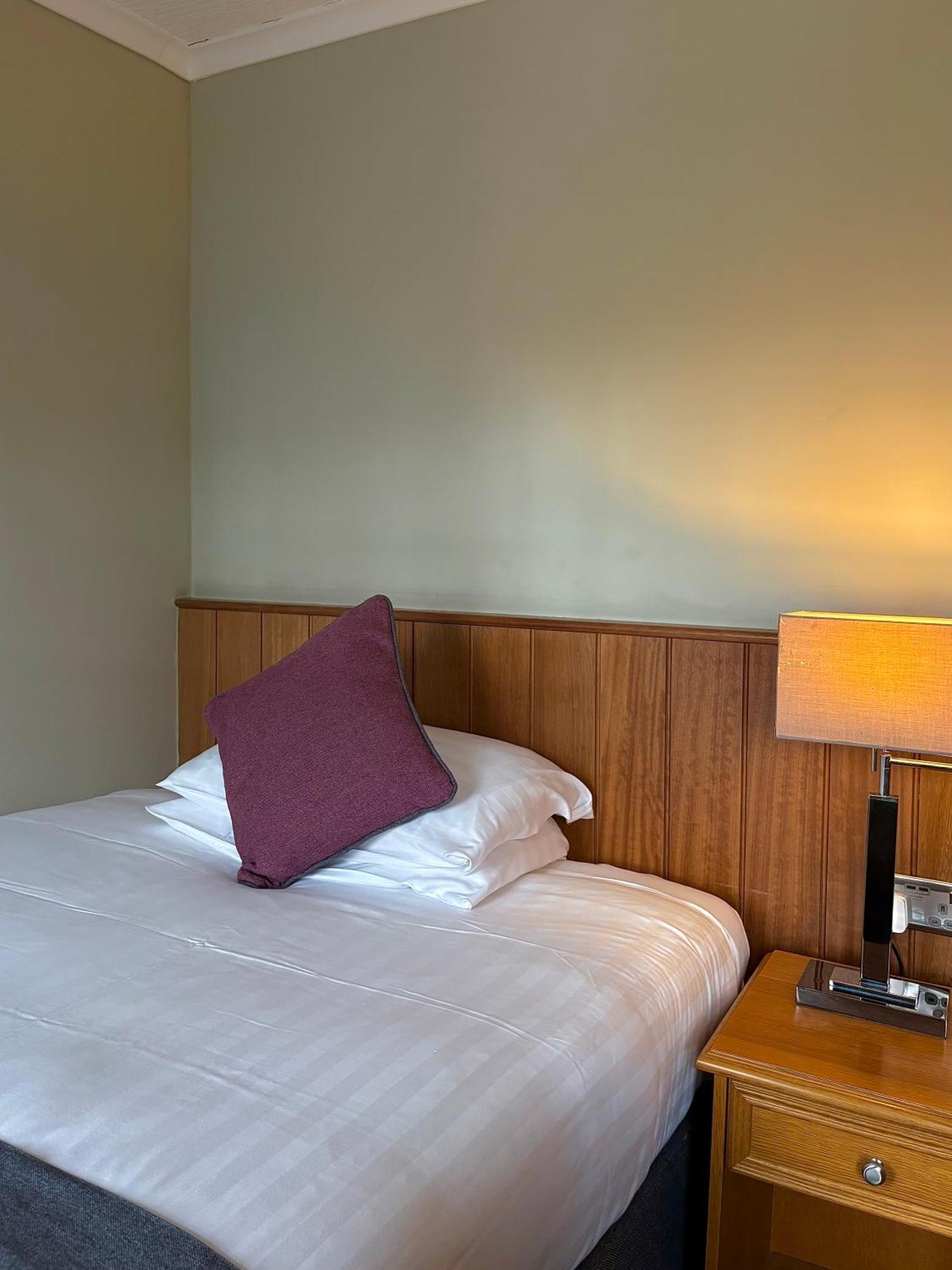 Comfort Single Room