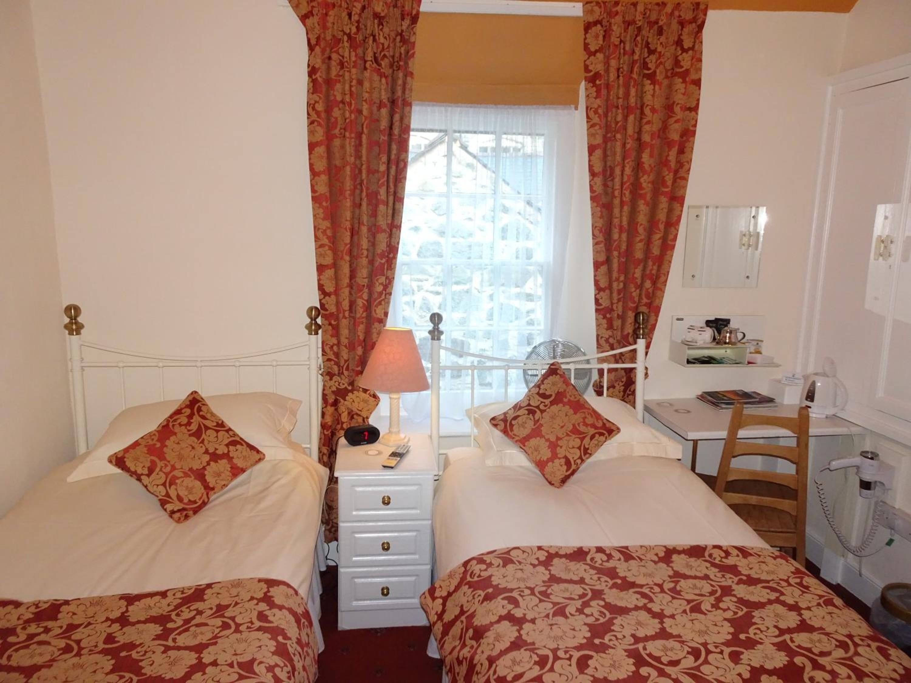 Ensuite Twin Room