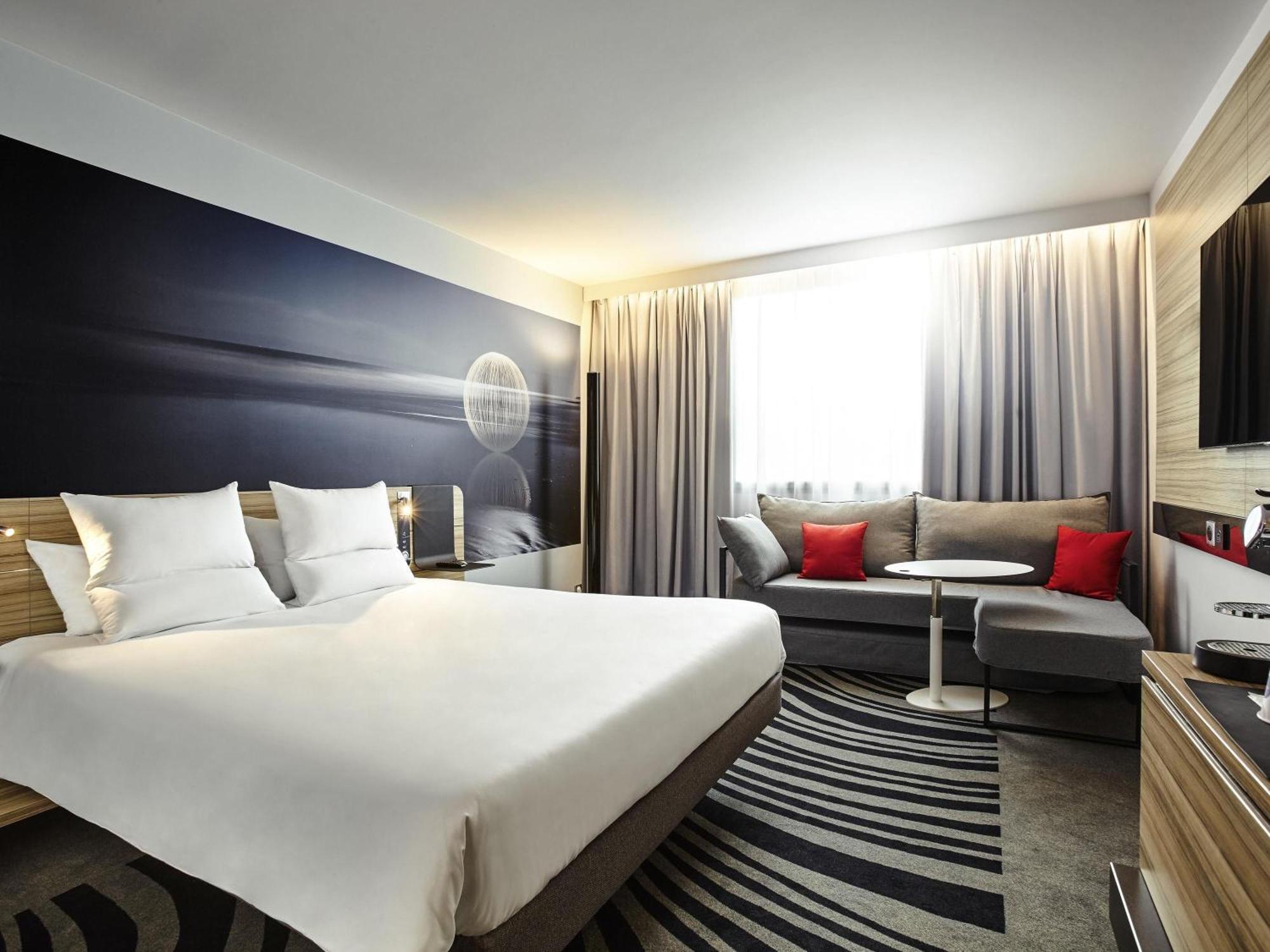Superior Double Room with 2 Sofa Beds,1729979443:JPEG