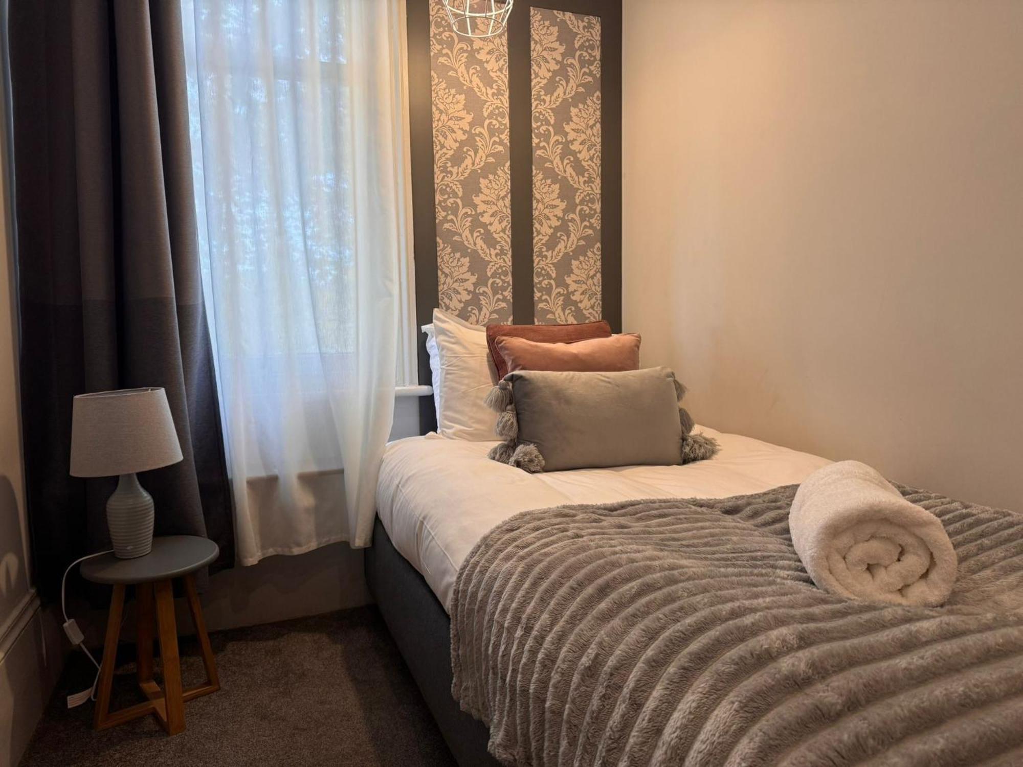 Eenpersoonskamer met Gedeelde Badkamer