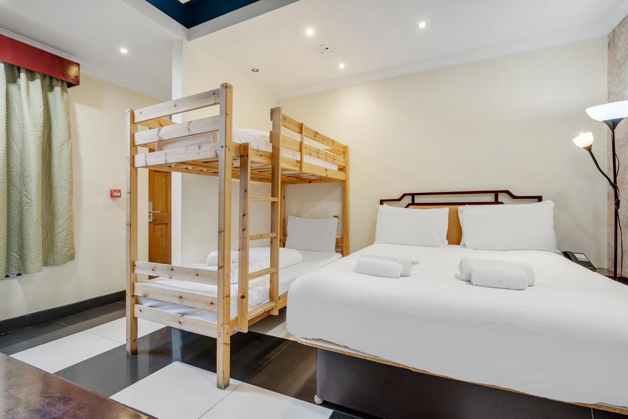 Quarto Família Deluxe